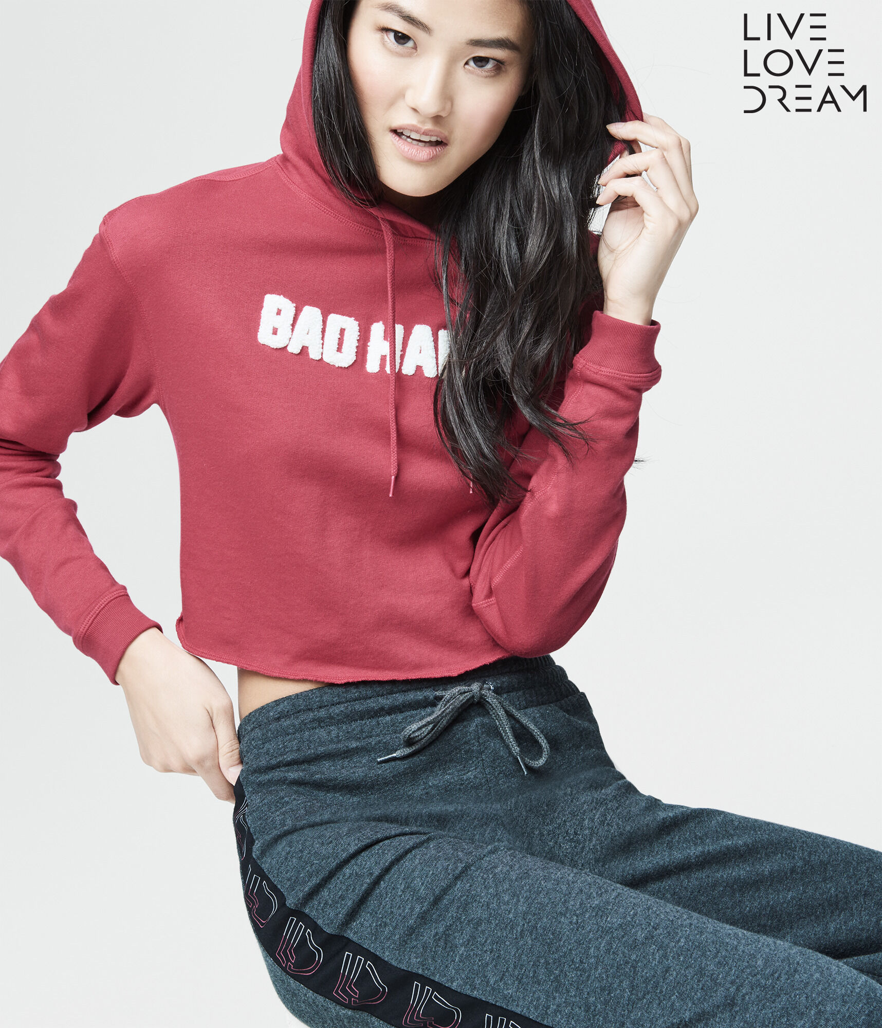 LLD Logo Stripe 90's Wide-Leg Sweatpants