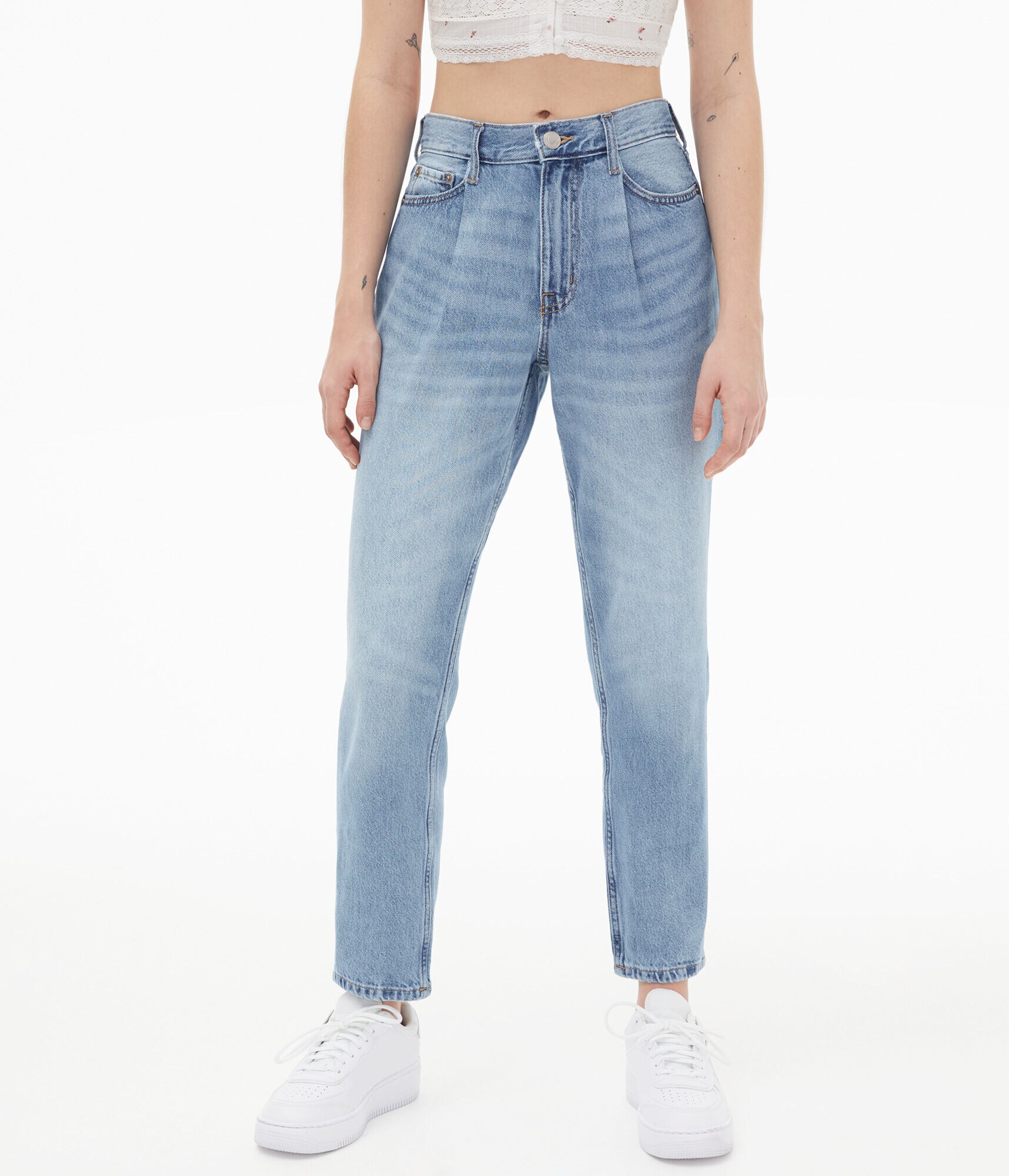 High-Rise Pleated Mom Jean