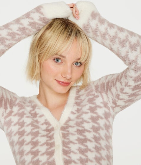 Fuzzy Houndstooth Cropped Cardigan Fuzzy Houndstooth Cropped Cardigan