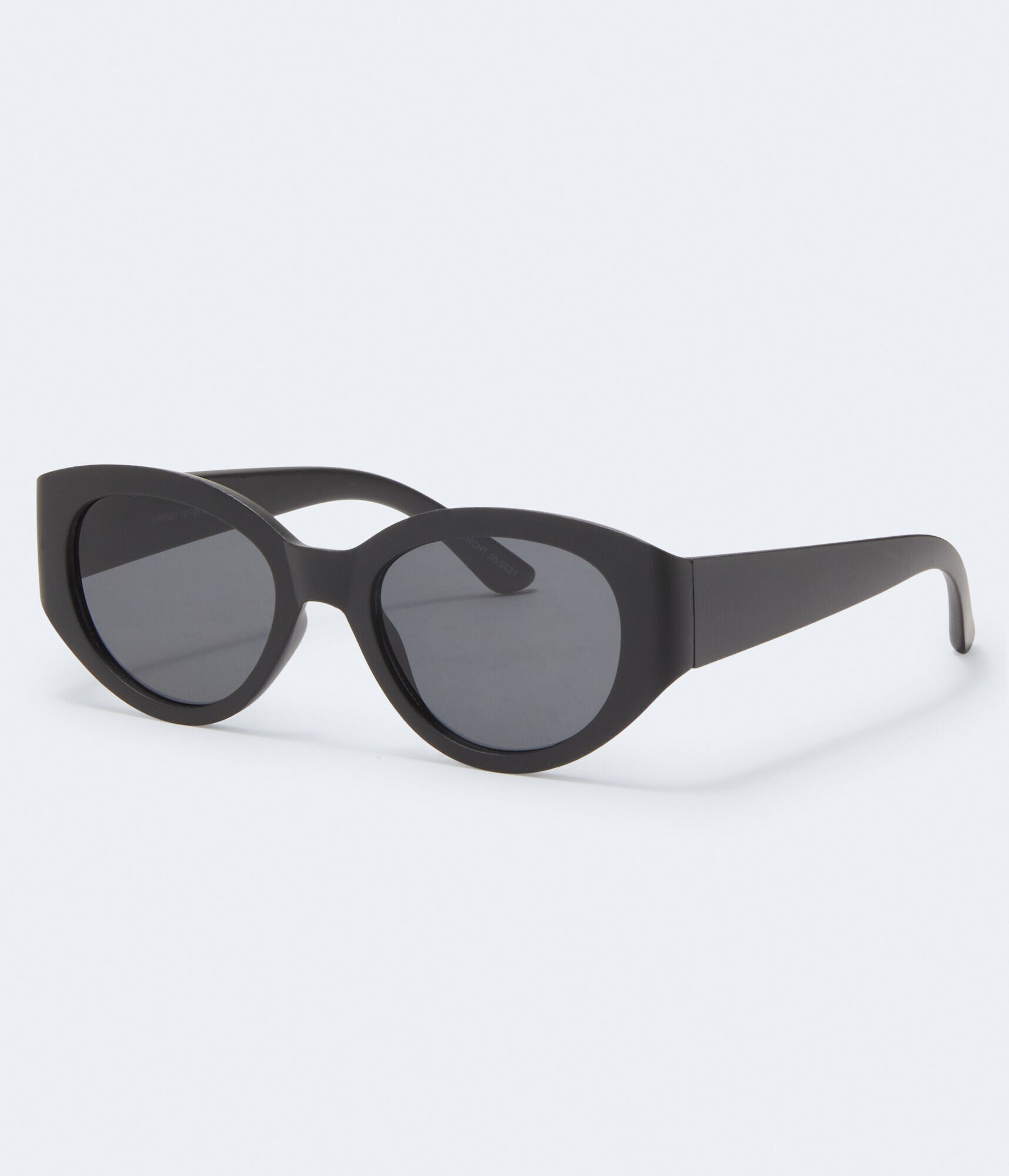 Retro Oval Sunglasses