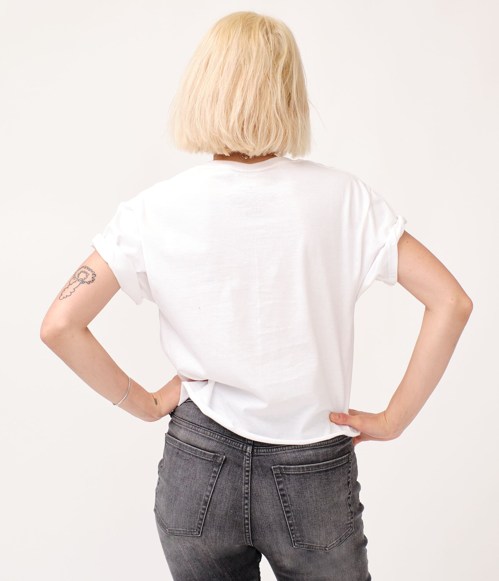 Peanuts Gang Graphic Tee