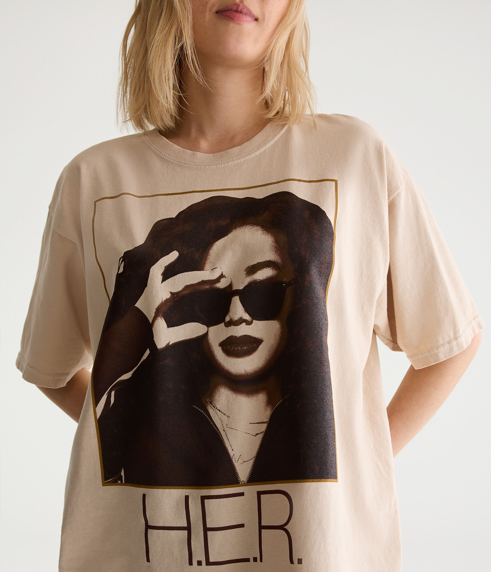 H.E.R. Shades Boyfriend Graphic Tee