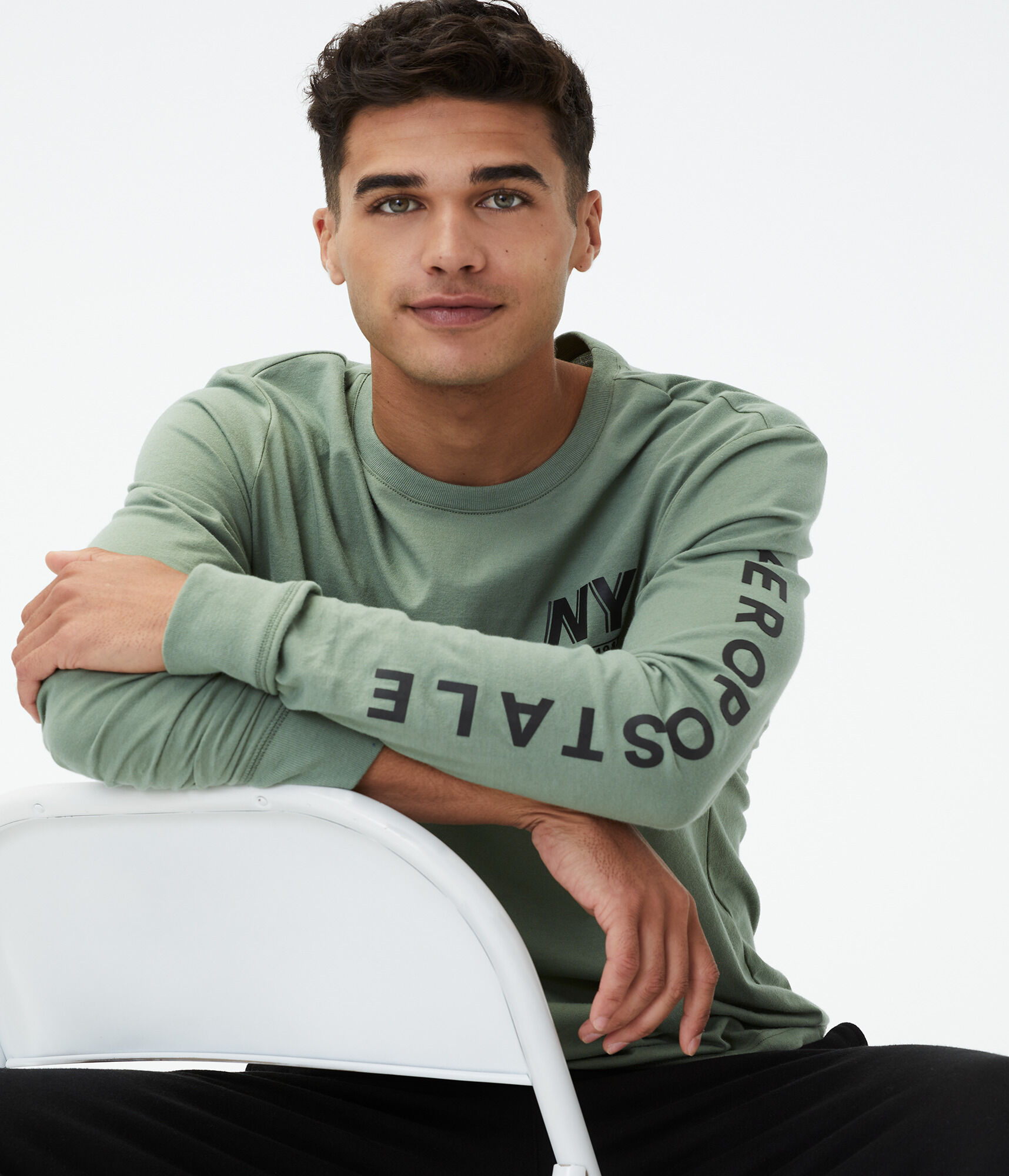 Long Sleeve Aero 87 NY Graphic Tee