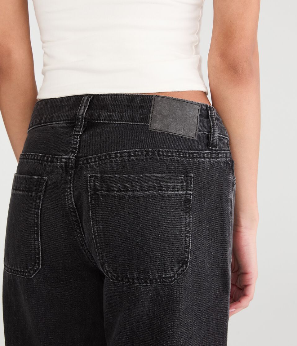 Low-Rise Baggy Wide Leg Seamed Jean