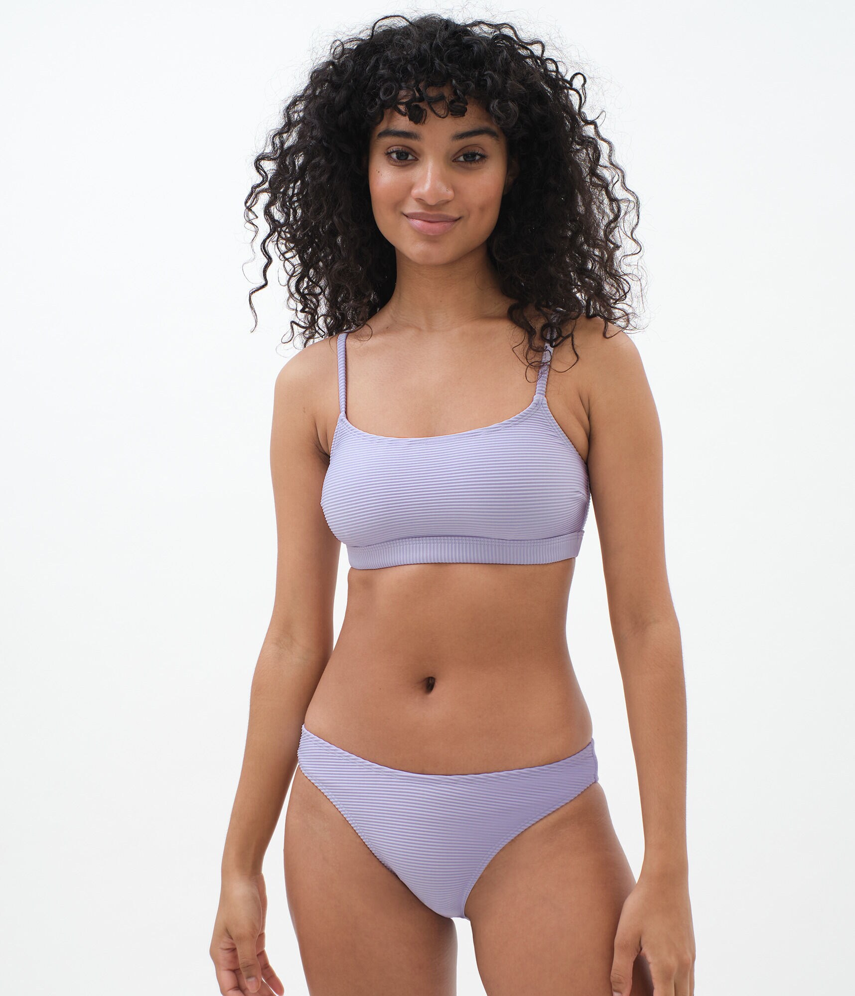 Solid Ribbed Cheeky Bottom