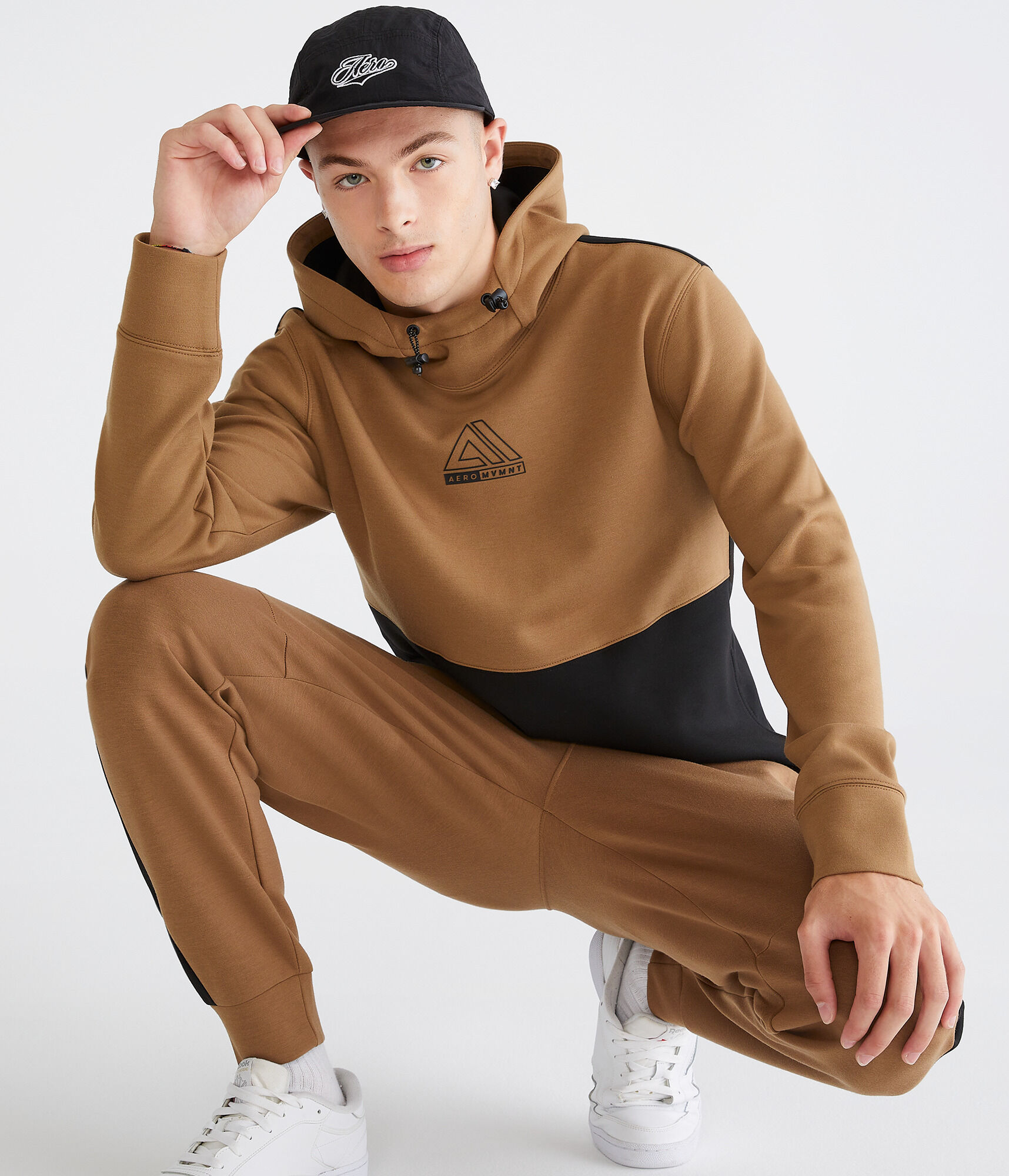 Aero MVMNT Tech Fleece Pullover Hoodie - Colorblock