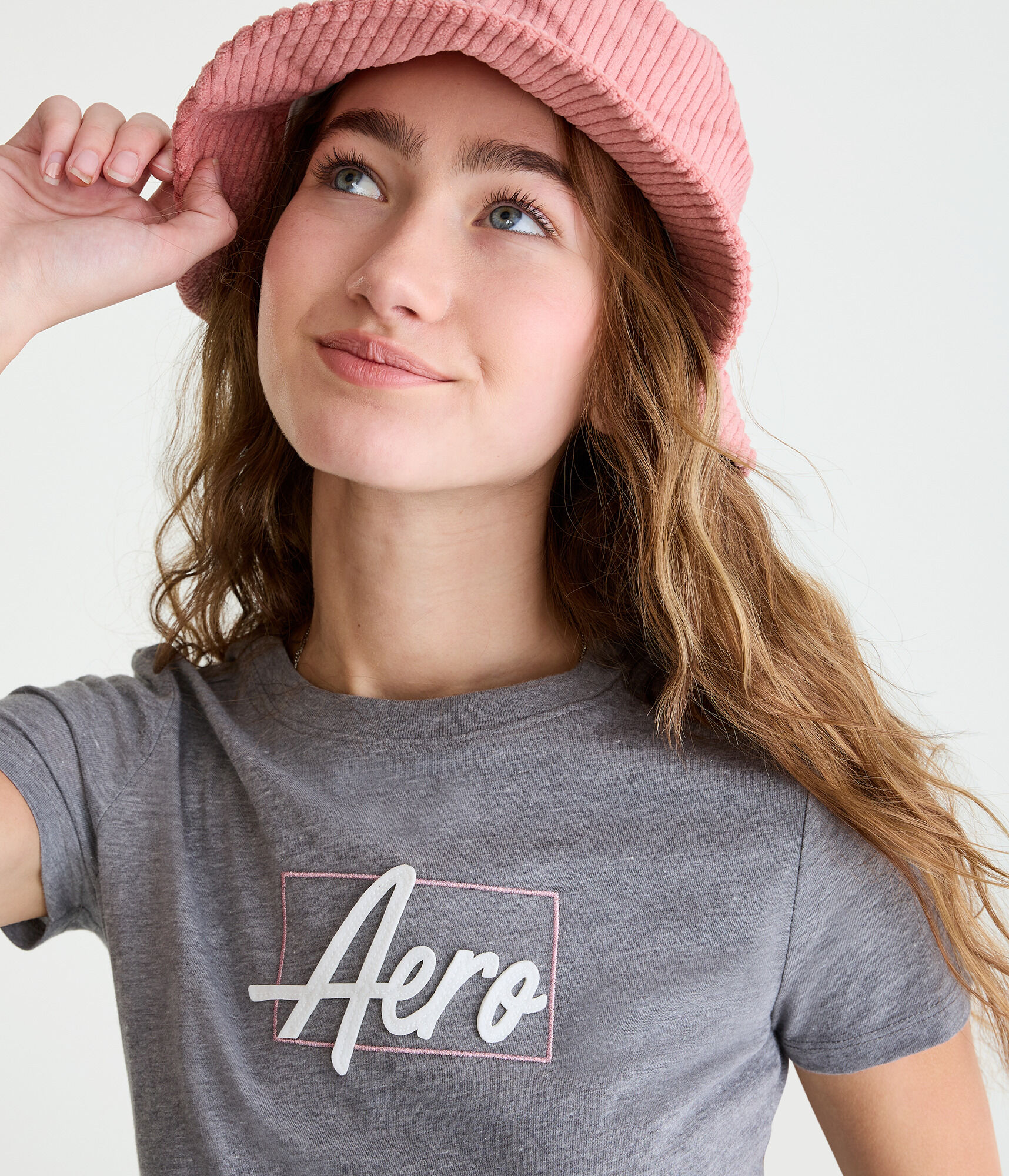 Aero Box Logo Appliqu&eacute; Graphic Tee