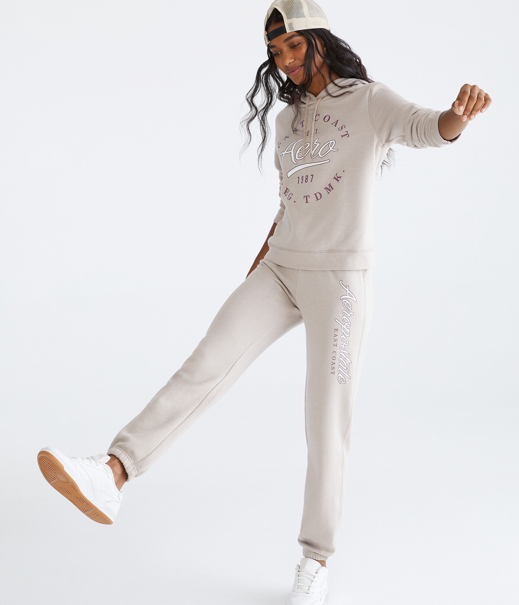 Aeropostale Script Cinched Sweatpants