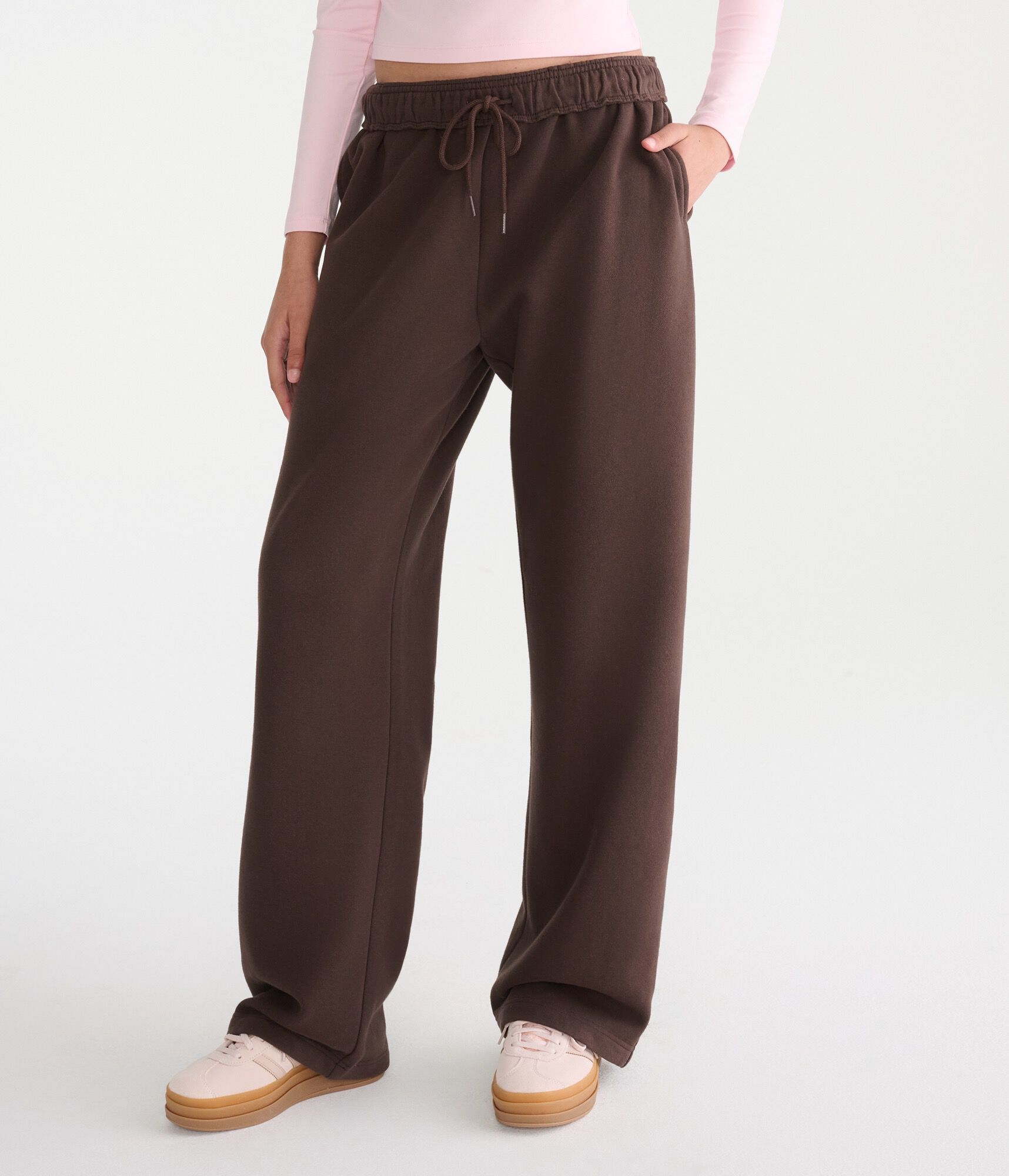 Cloud Soft Mid-Rise Straight Leg Sweatpants