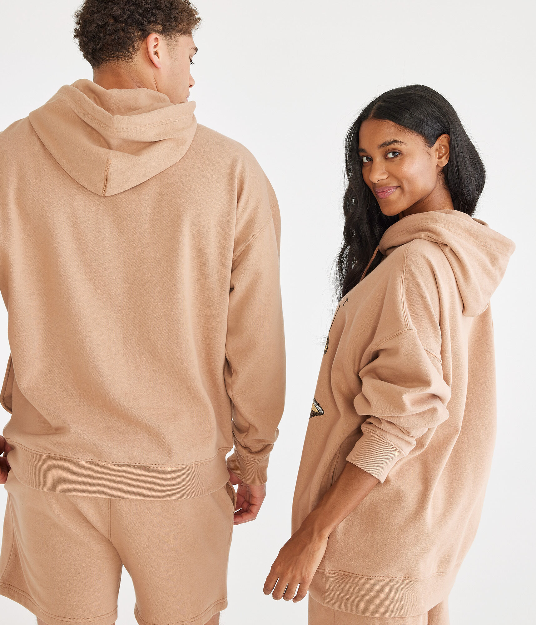 AERO | GLOBAL CITIZEN&reg; Butterflies Pullover Hoodie