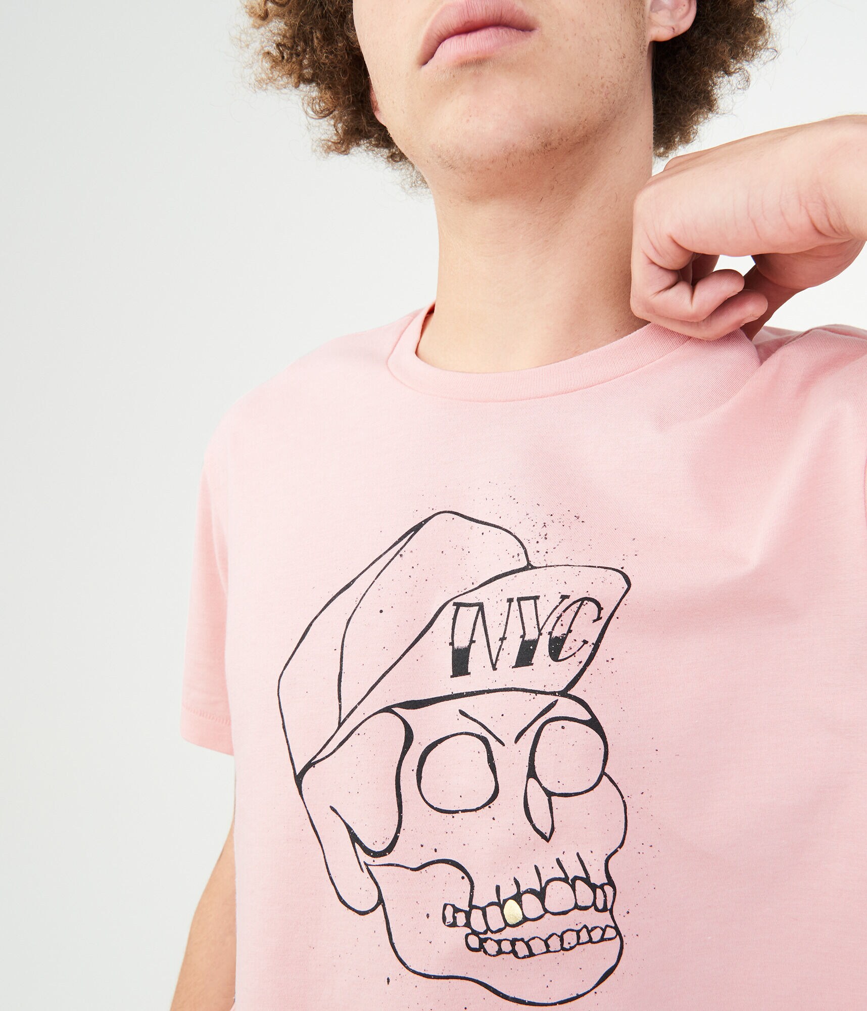 NYC Skull Graphic Tee