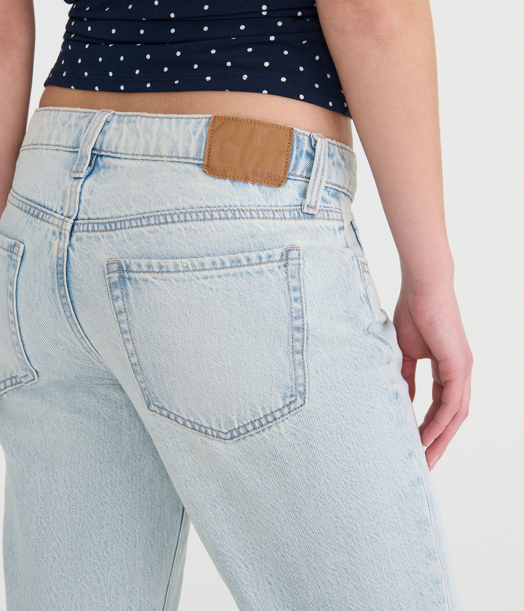 Low-Rise Baggy Flare Jean