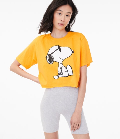 Sunglasses Snoopy Cropped Graphic Tee*** Sunglasses Snoopy Cropped Graphic Tee***