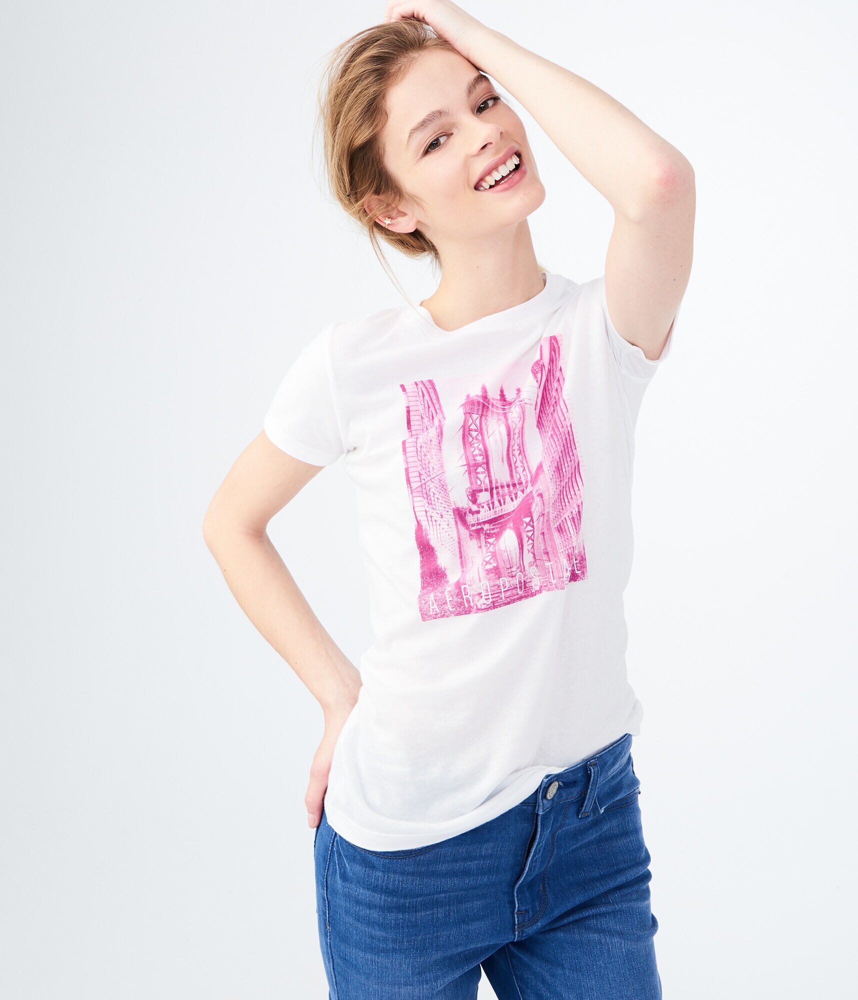 Aeropostale Bridge Graphic Tee