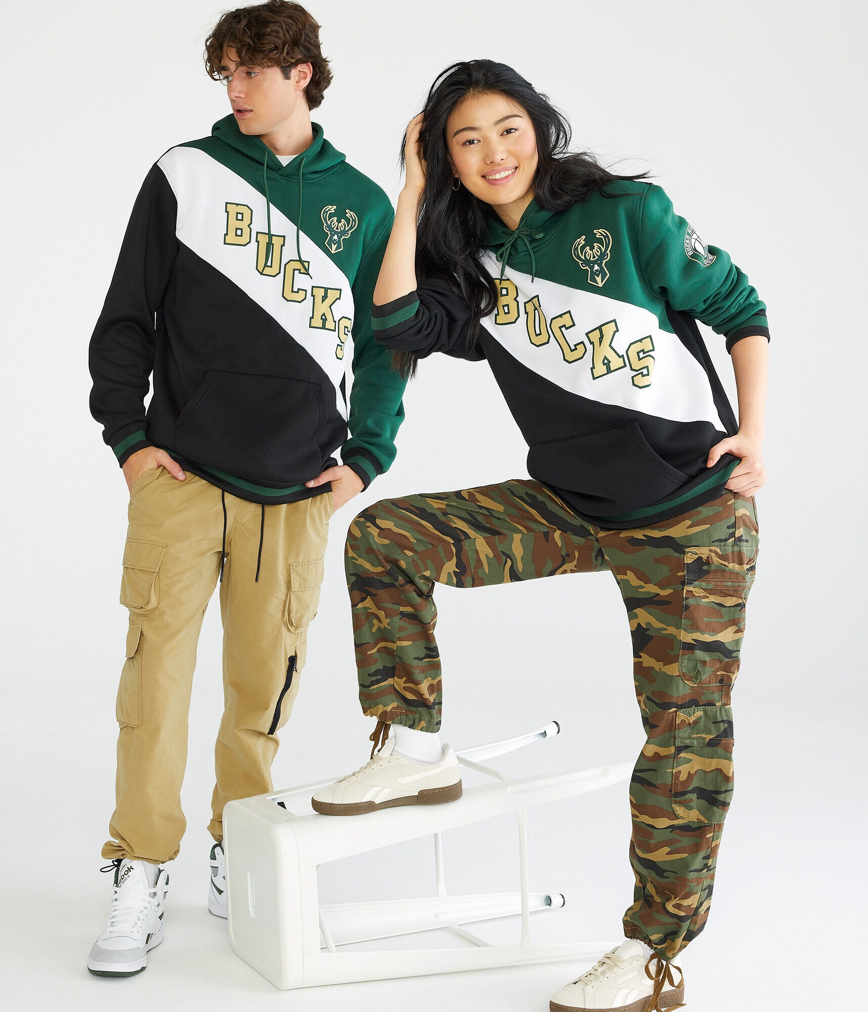Milwaukee Bucks Colorblock Pullover Hoodie