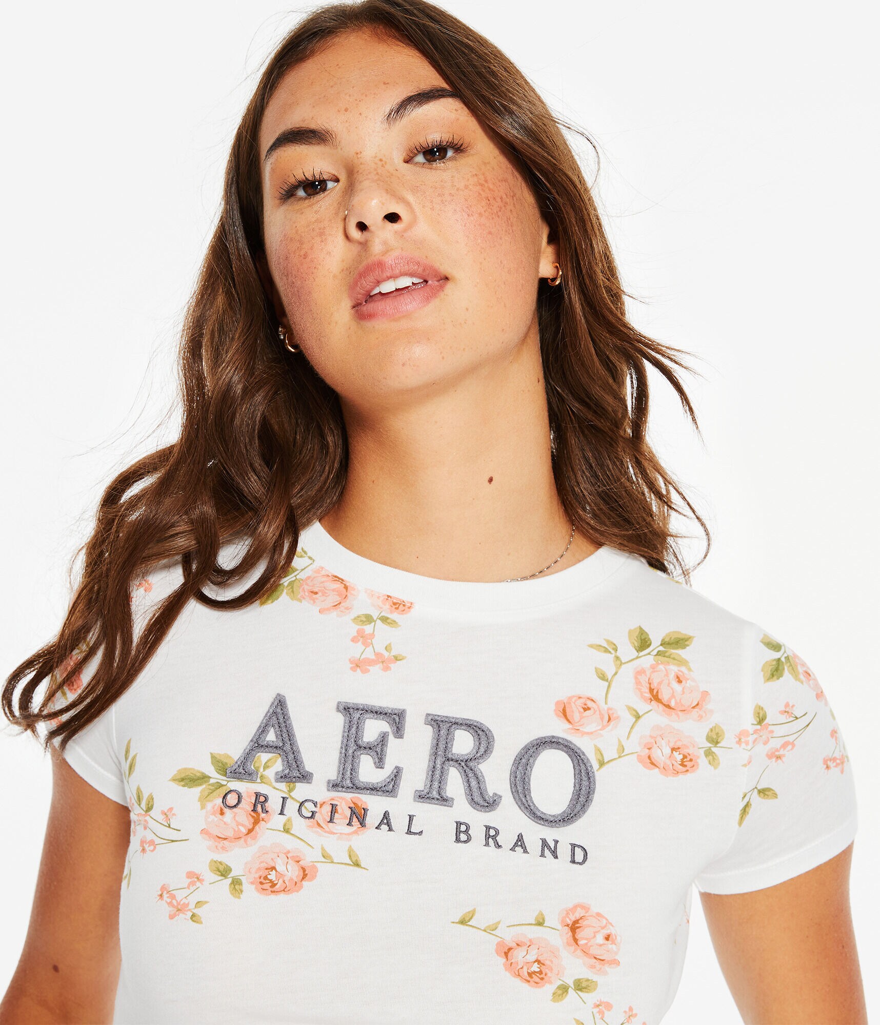 Aero Original Brand Floral Appliqu&eacute; Graphic Tee