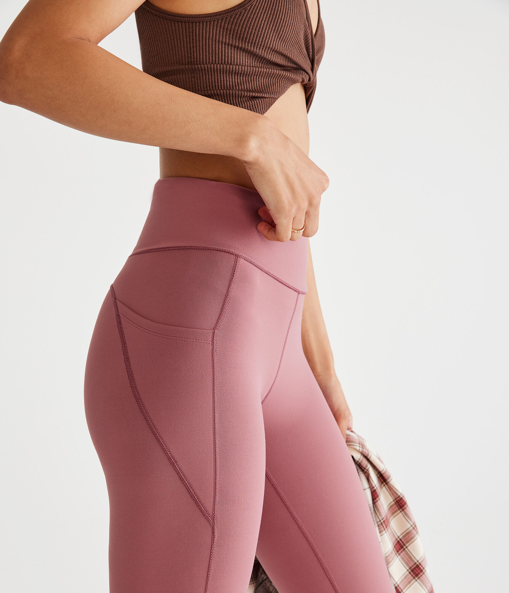 Curvy Air Soft Ultra High-Rise Pocket Leggings