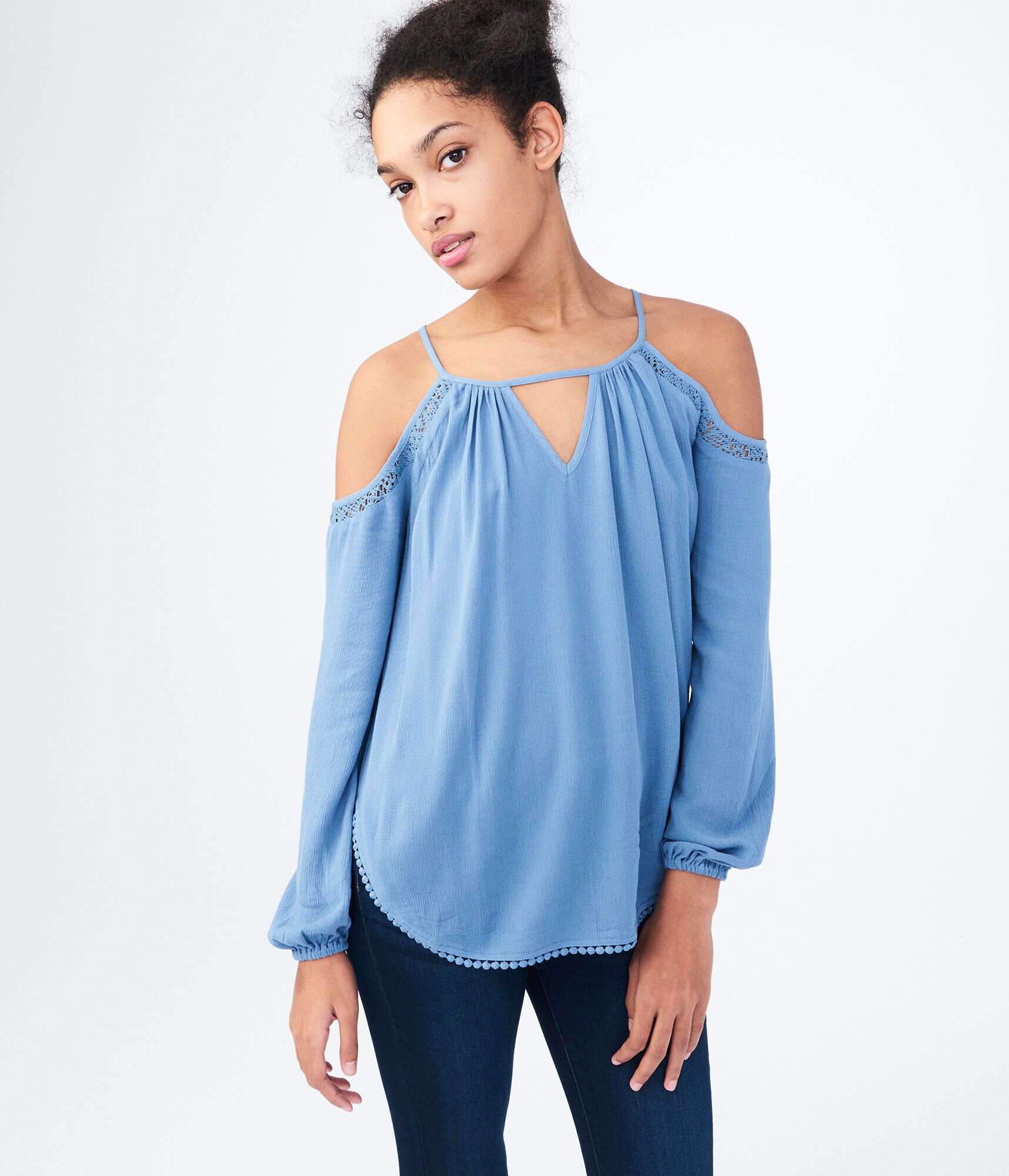Long Sleeve Crinkled Cold-Shoulder Top