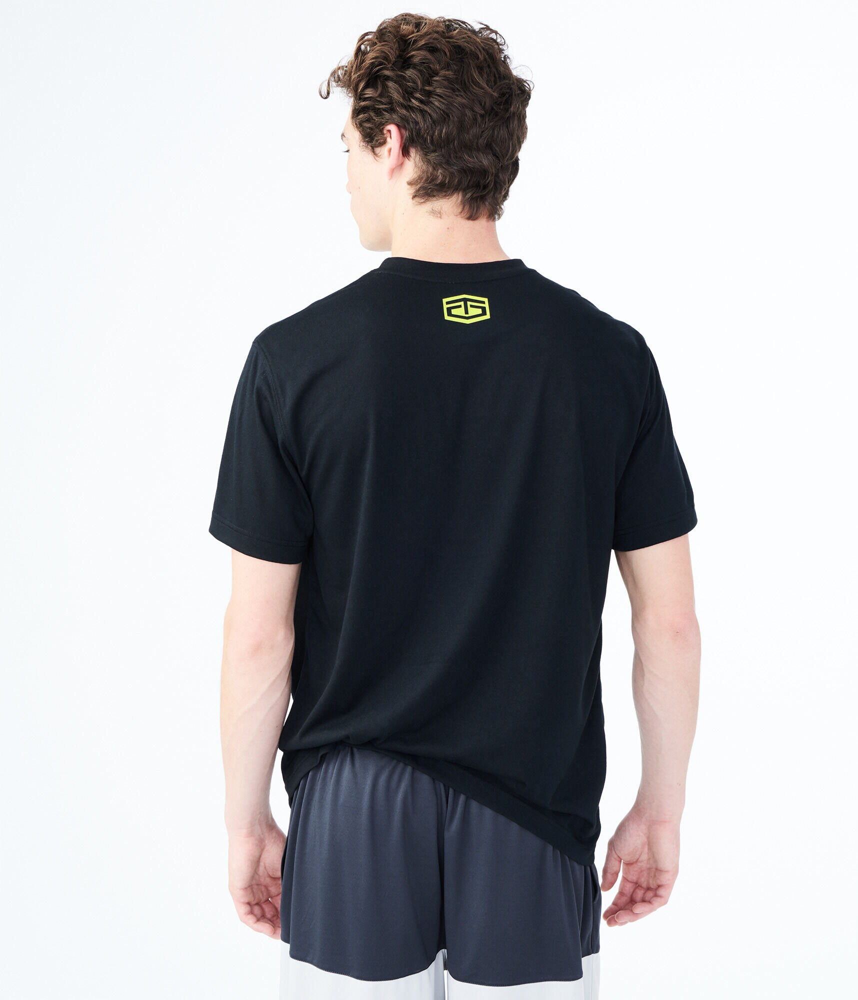 Tapout Camo Graphic Tee