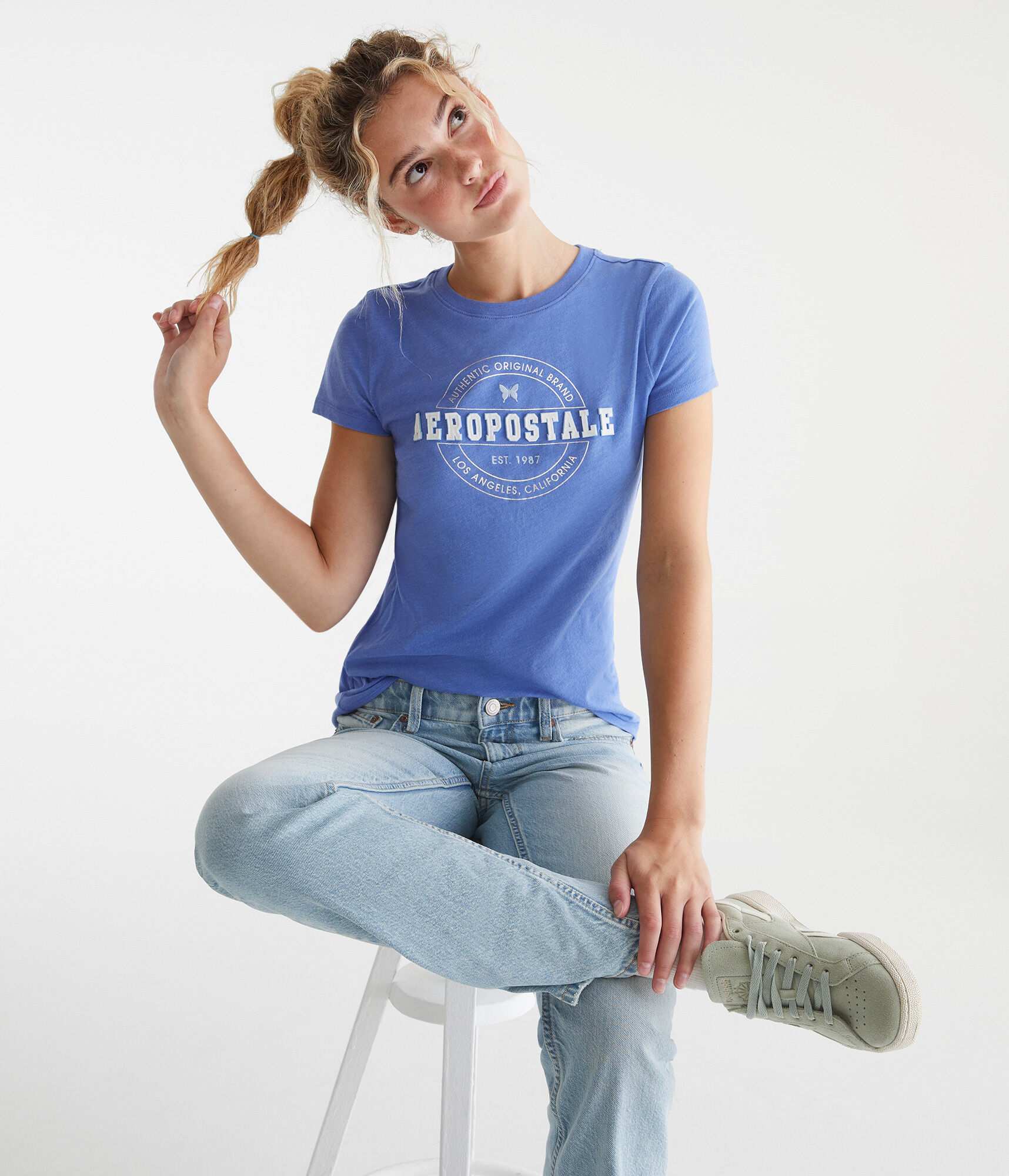 Aeropostale Circle Appliqué Graphic Tee