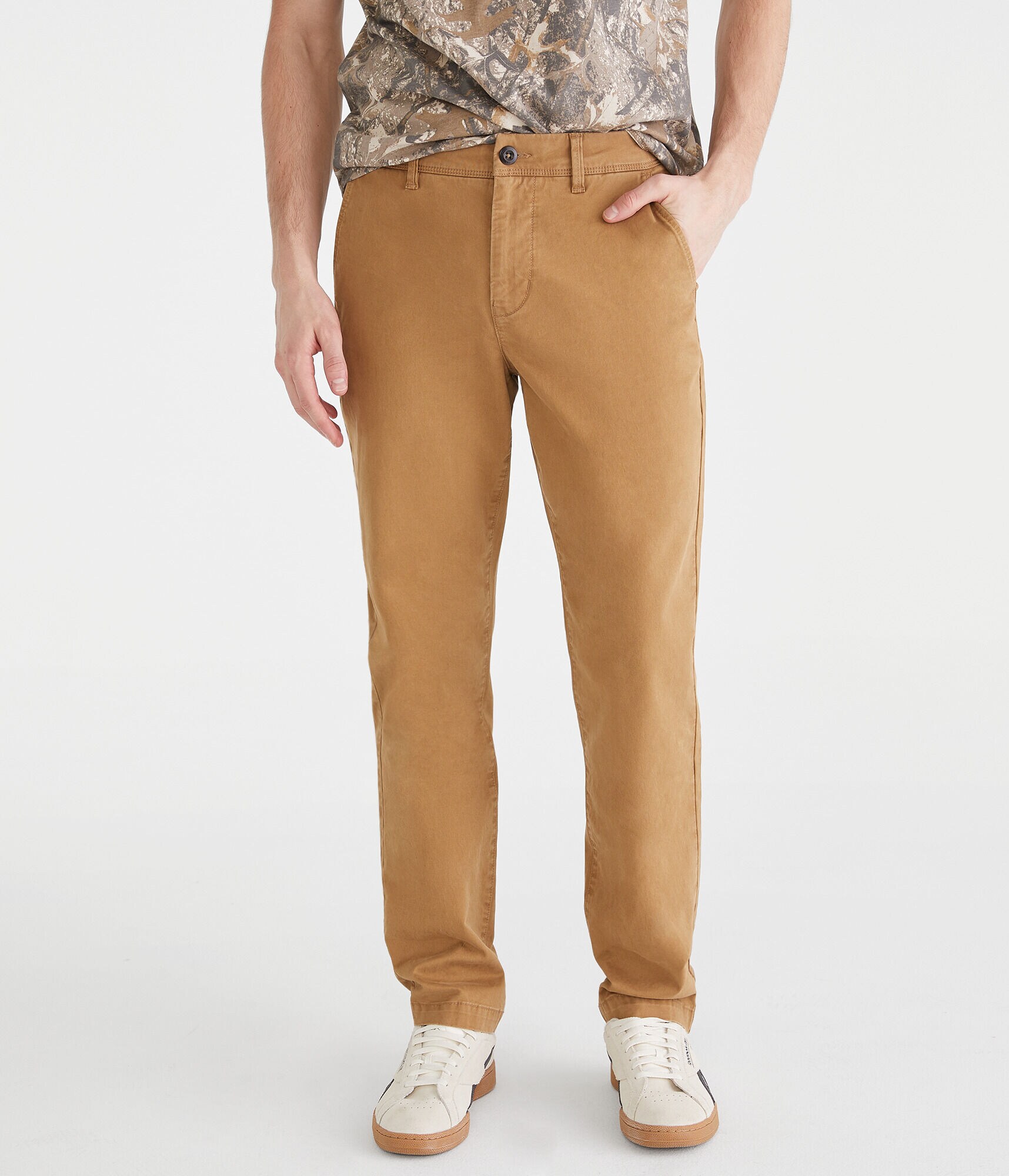 Men's Slim Straight Stretch Chinos | Aeropostale