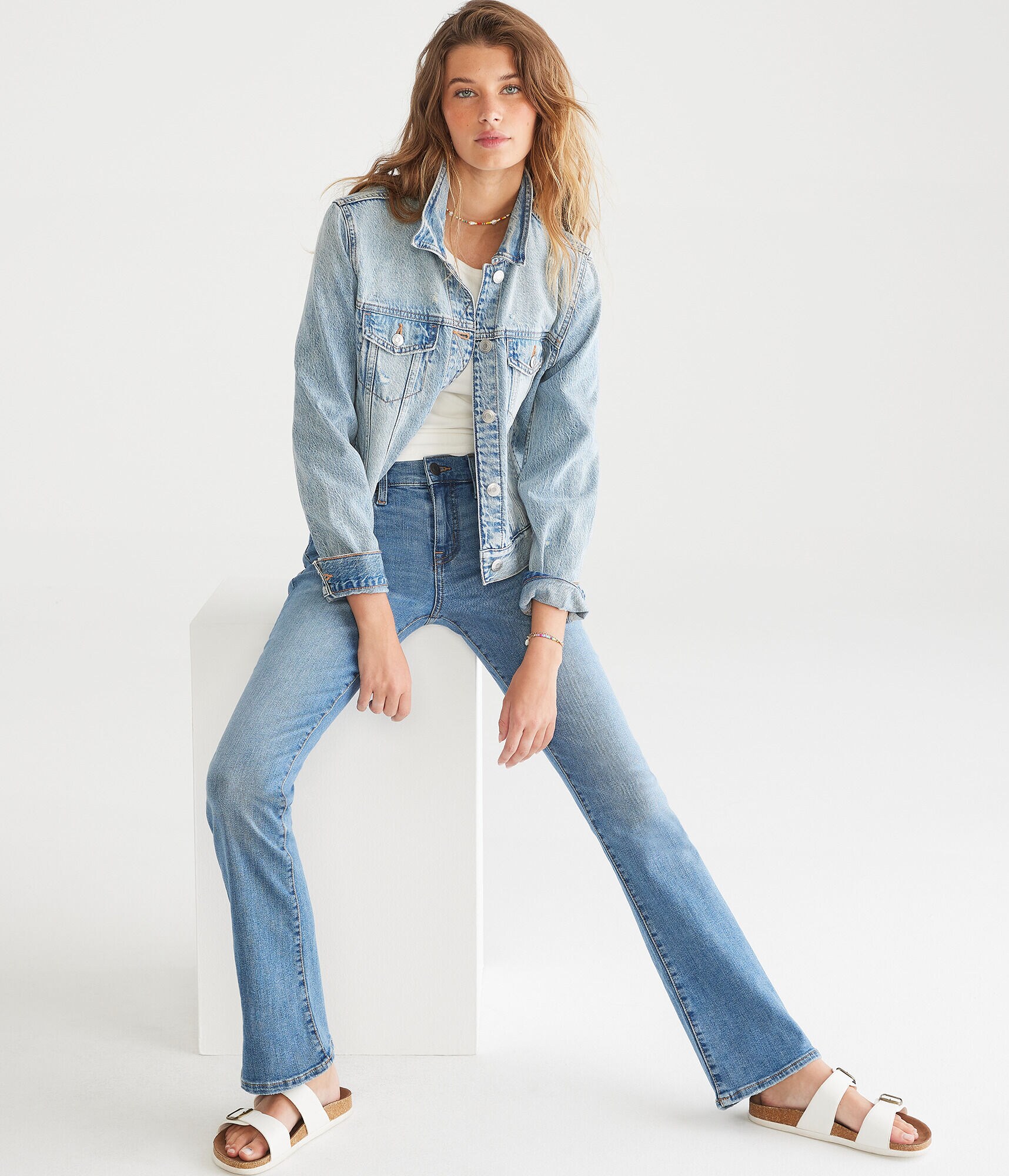 Mid-Rise Bootcut Jean