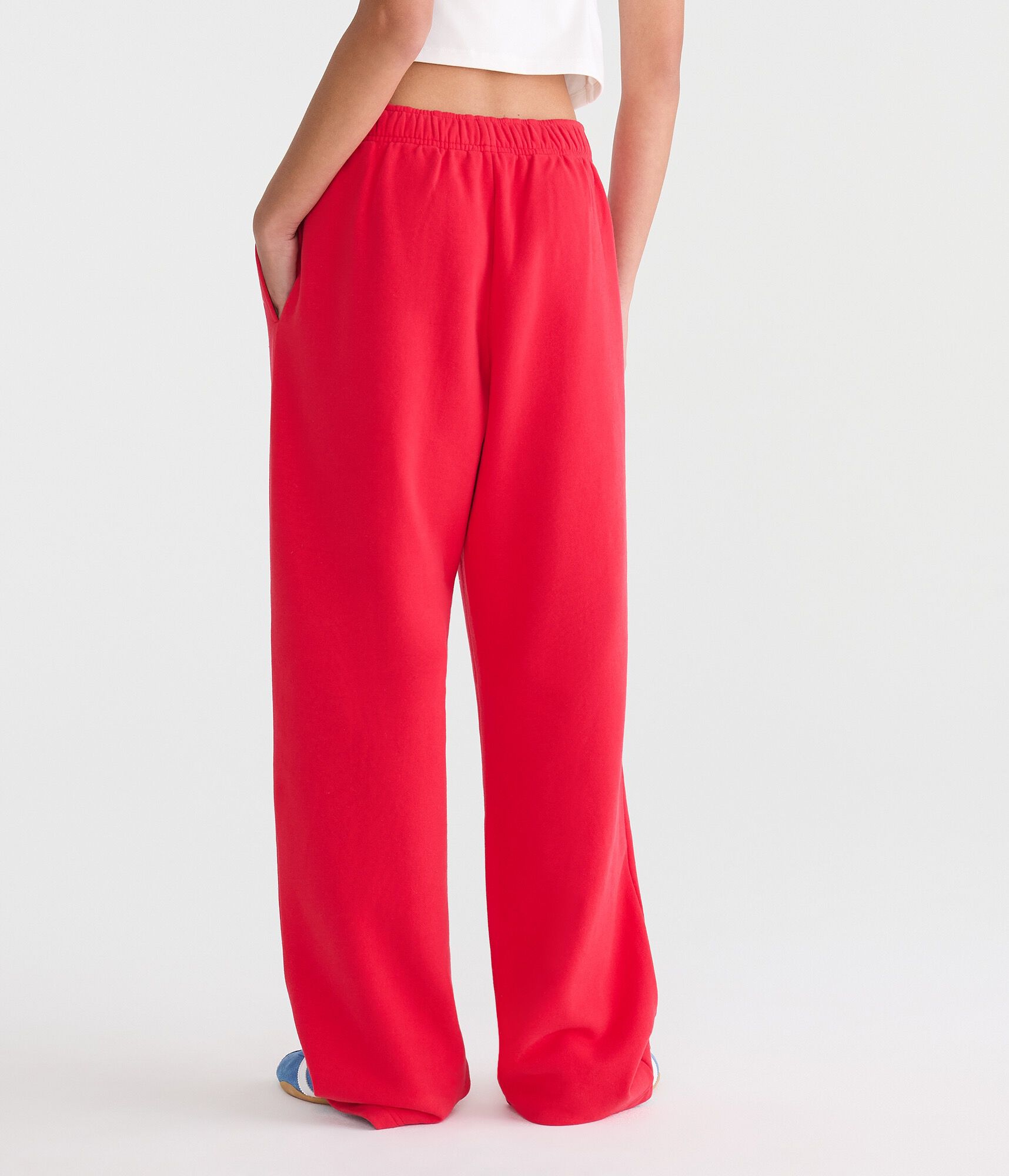 Cloud Soft Mid-Rise Straight Leg Sweatpants