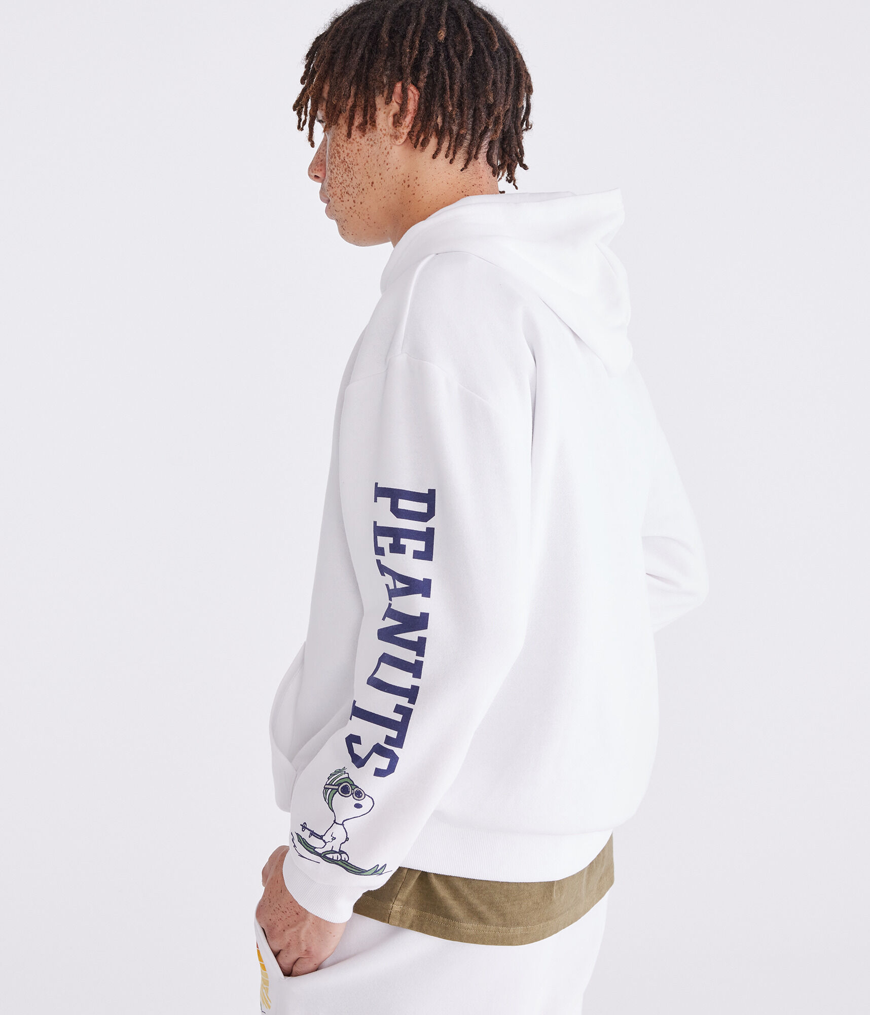 Peanuts® | Aéropostale Snoopy Sunset Ski Pullover Hoodie