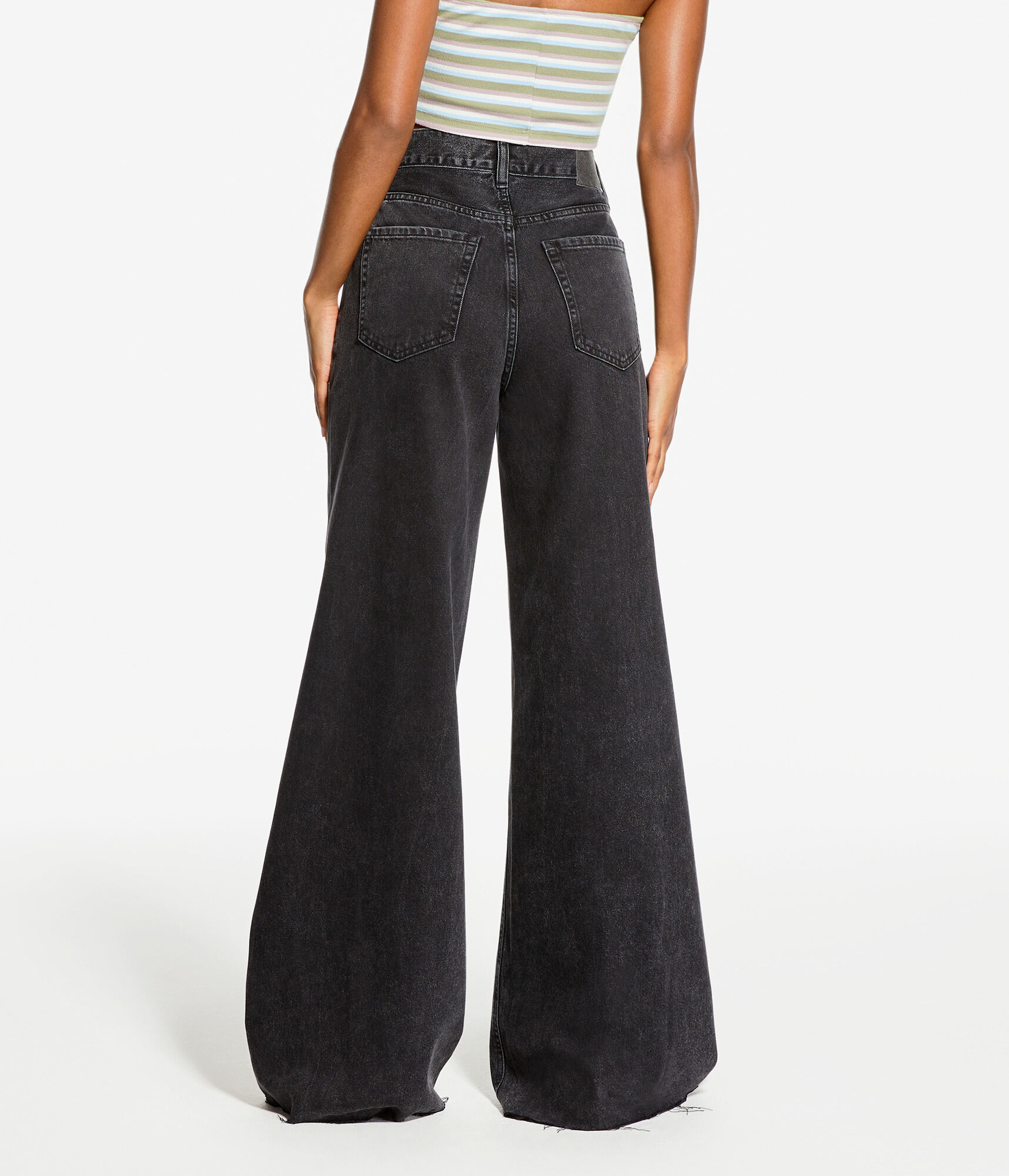 国内未入荷 Triangle Project - Faded Wide-Leg Denim Pants TRIANGLE PROJECT Faded Wide-Leg Denim Pants