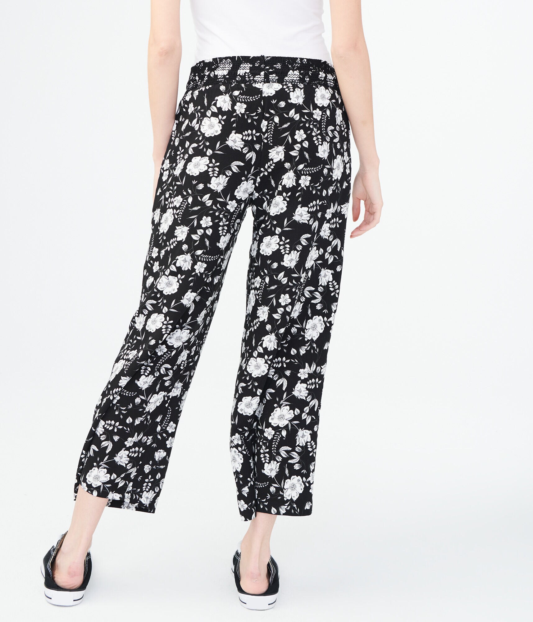 Floral Wide-Leg Crop Pants