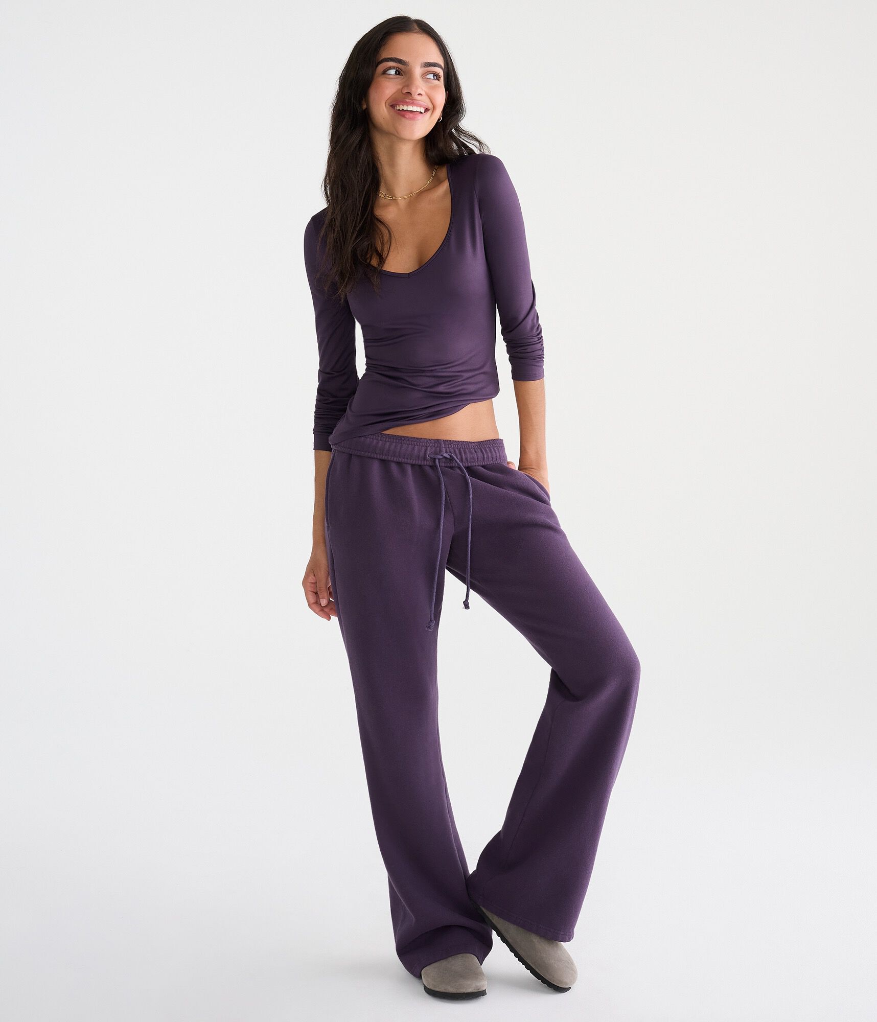 Long Sleeve Buttery Soft Seamless Sweetheart Tee