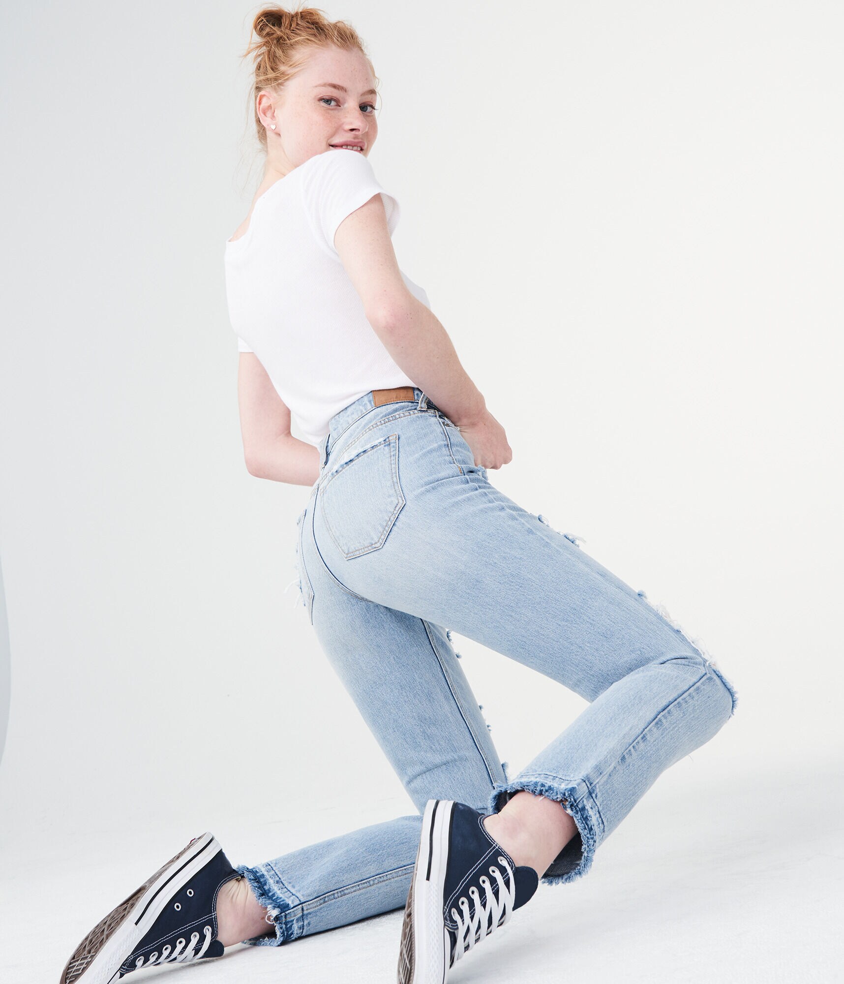 High-Waisted Cheeky Ankle Skinny Jean