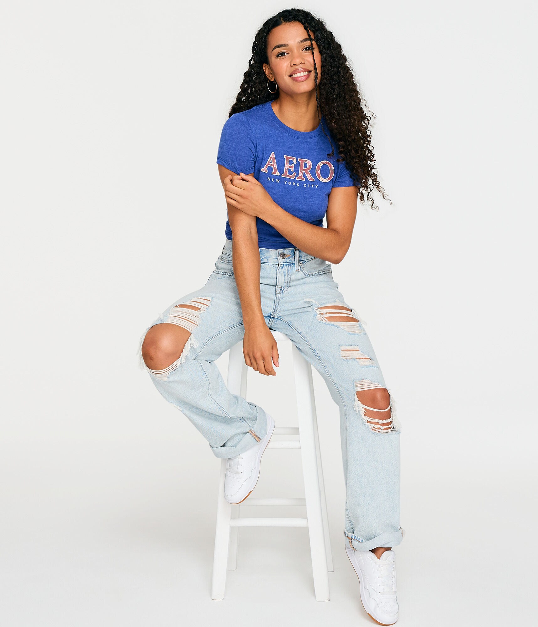 Aero Floral Fill Appliqu&eacute; Graphic Tee