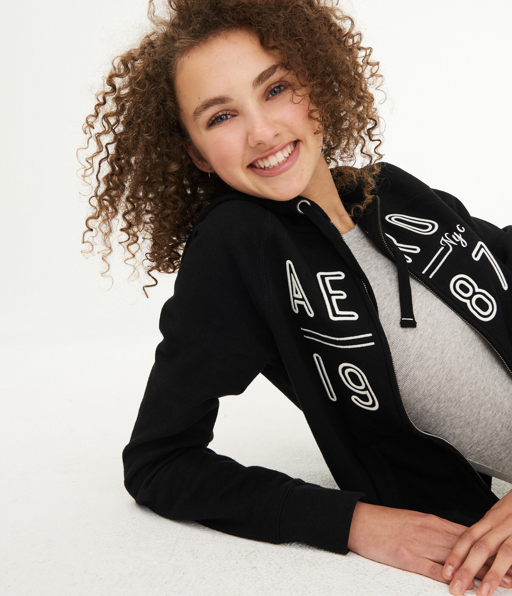 Aero 1987 NYC Full-Zip Hoodie