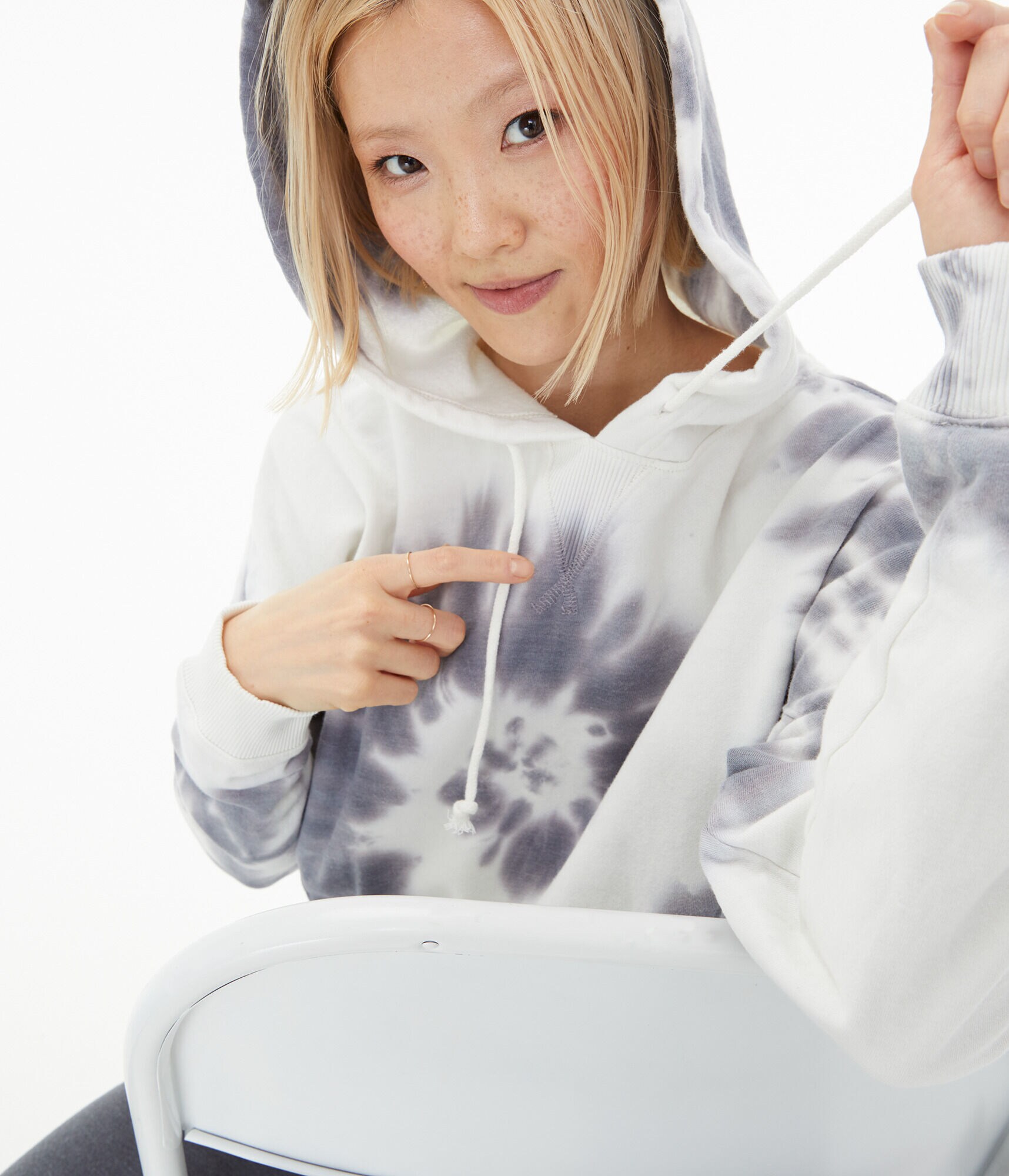 Tie-Dye Cropped Pullover Hoodie***