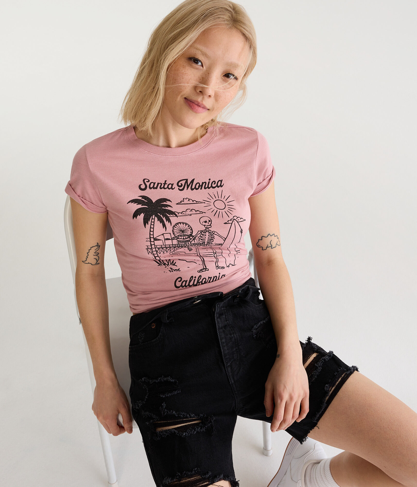 Skeleton Surfer Graphic Tee