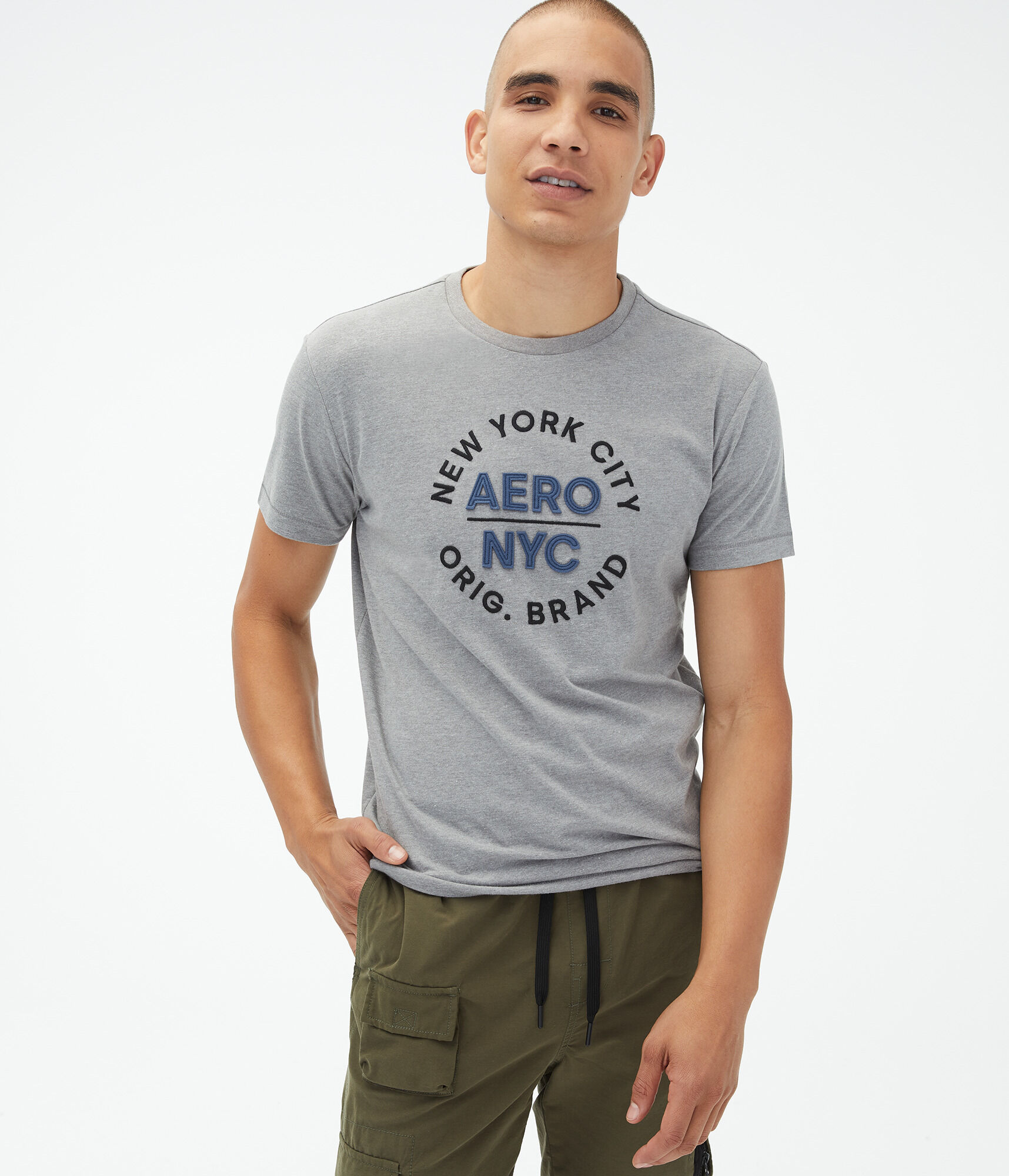 Aero NYC Appliqu&eacute; Circle Graphic Tee
