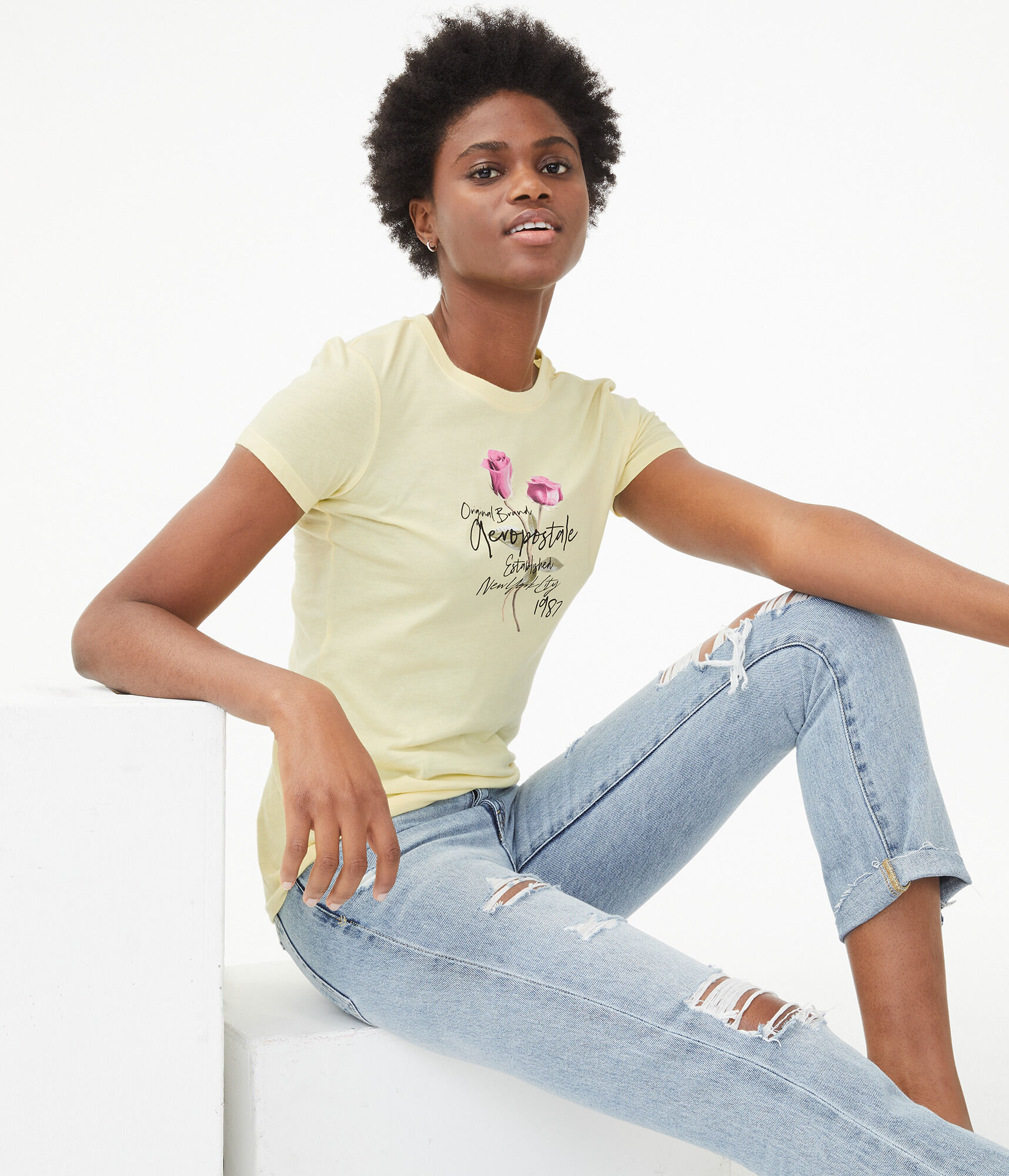 Aeropostale Roses Graphic Tee