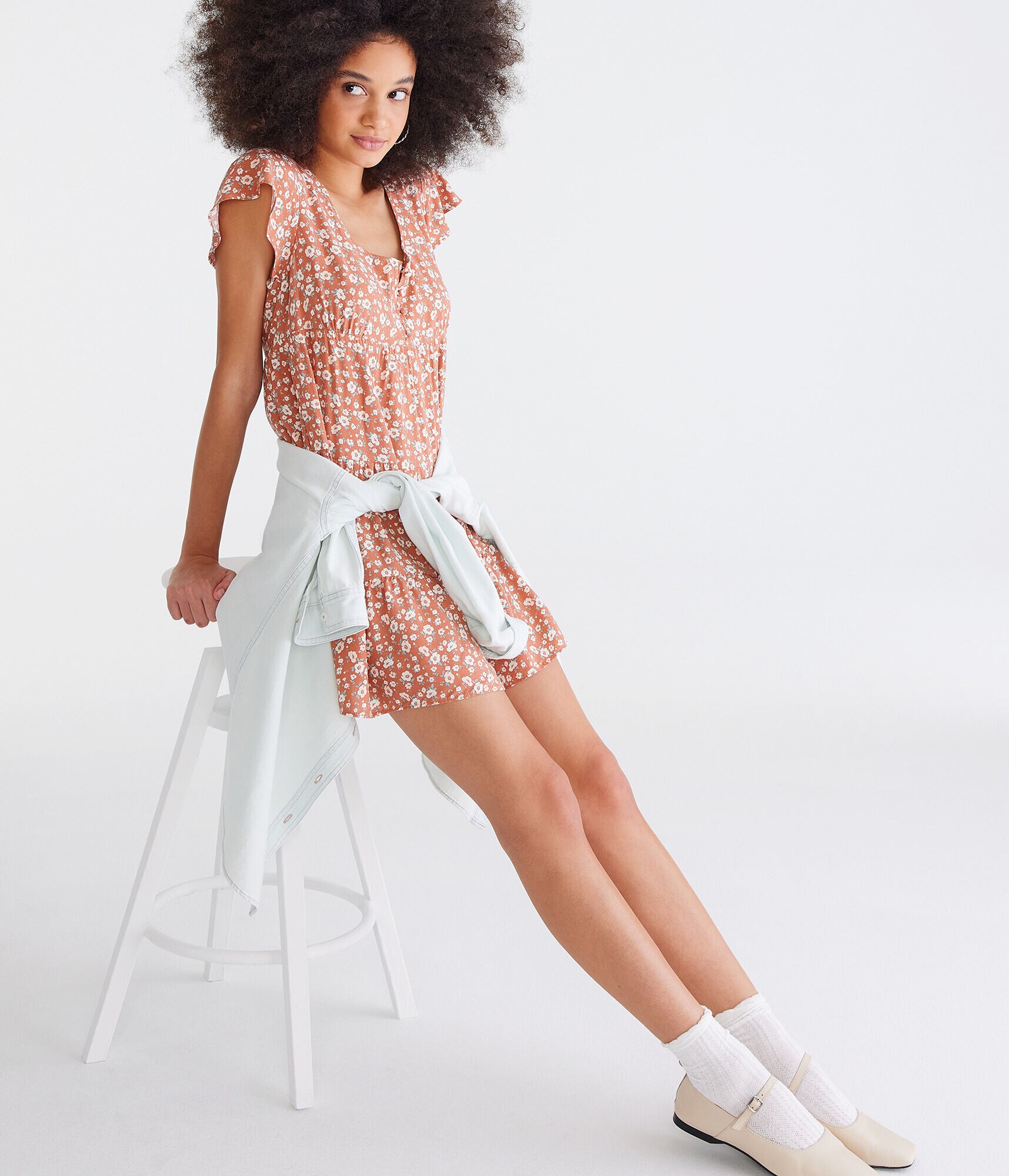 Floral Scoop-Neck Buttoned Babydoll Dress