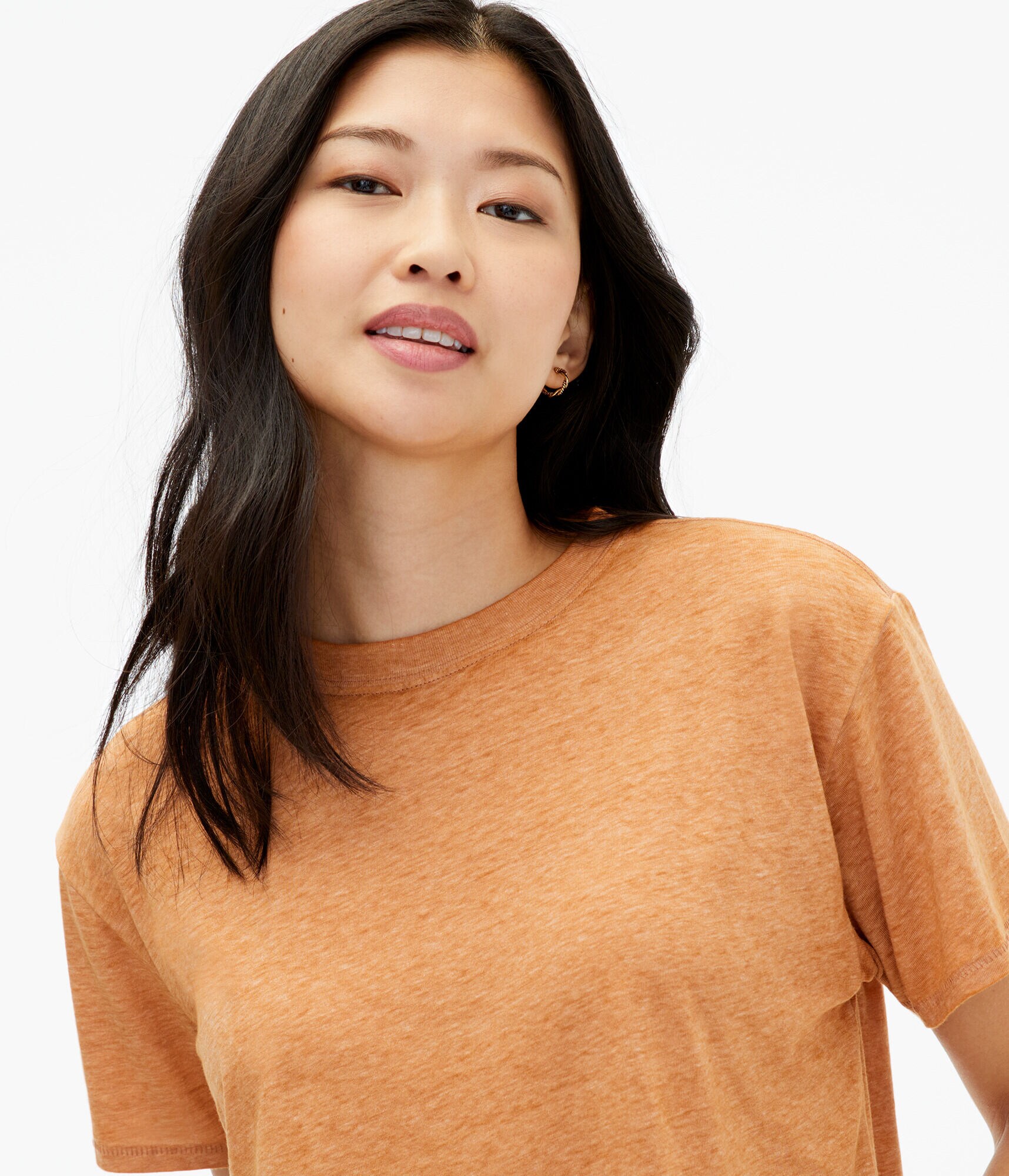 Heathered Loose Fit Crew Tee