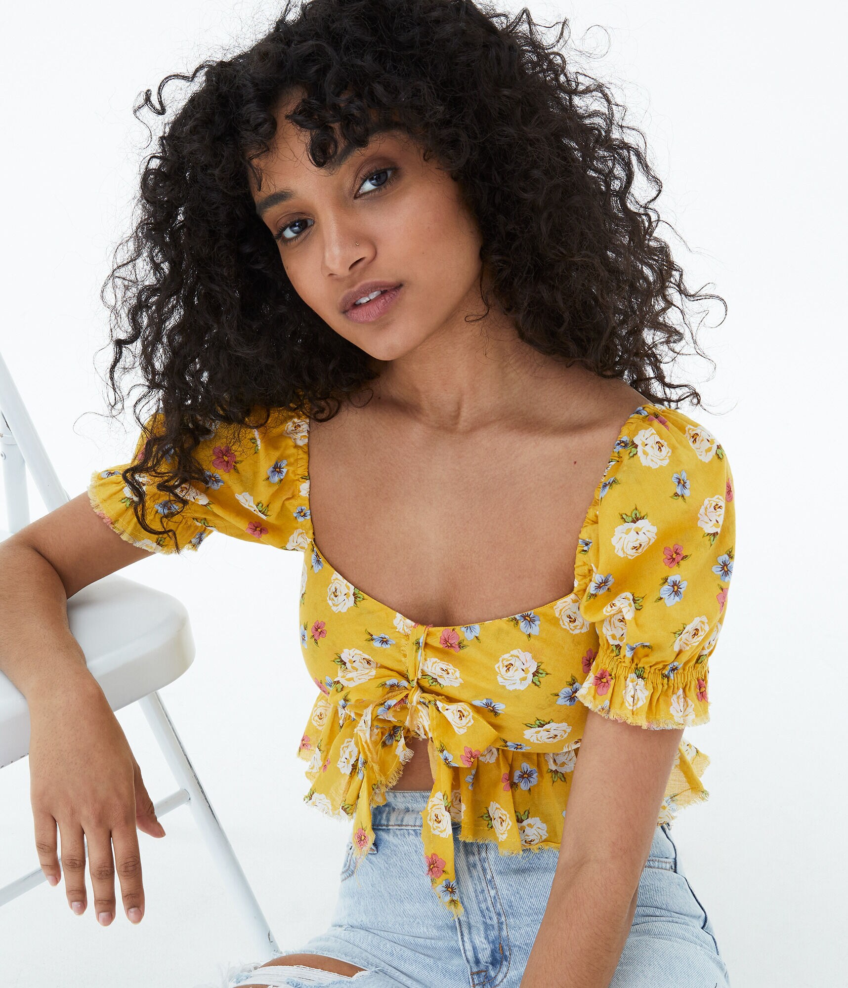 Floral Puff Sleeve Crop Top