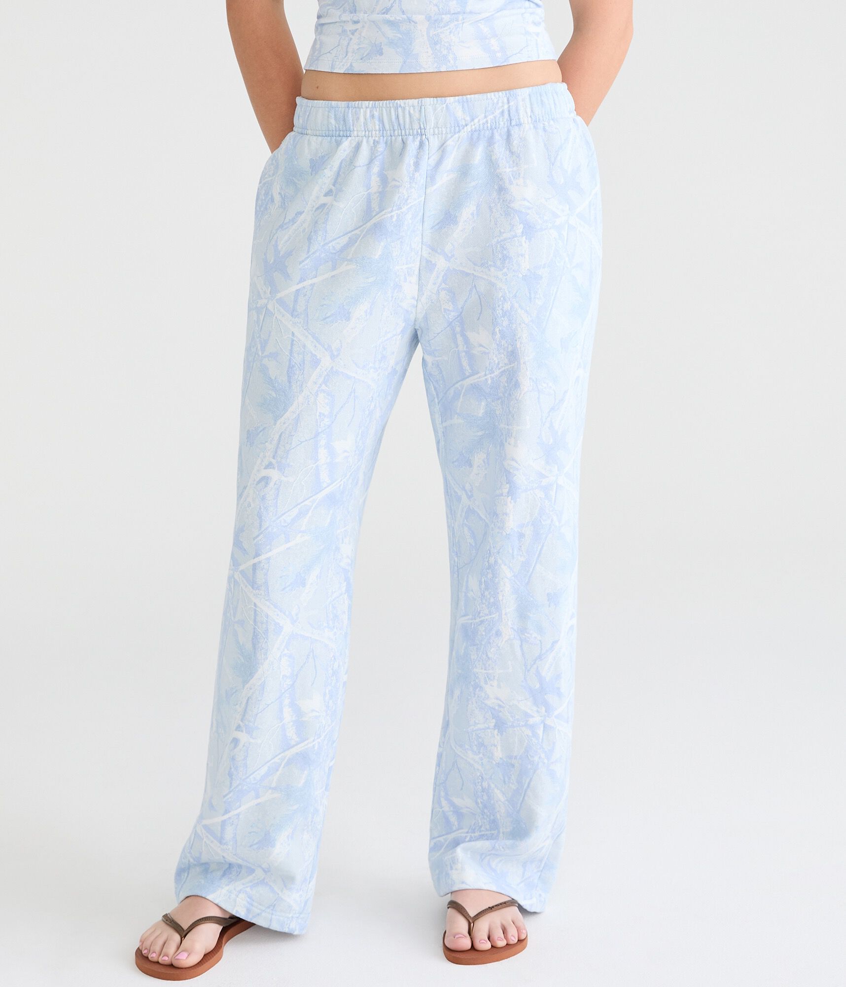 Cloud Soft Forest Camo Mid-Rise Straight Leg Sweatpants