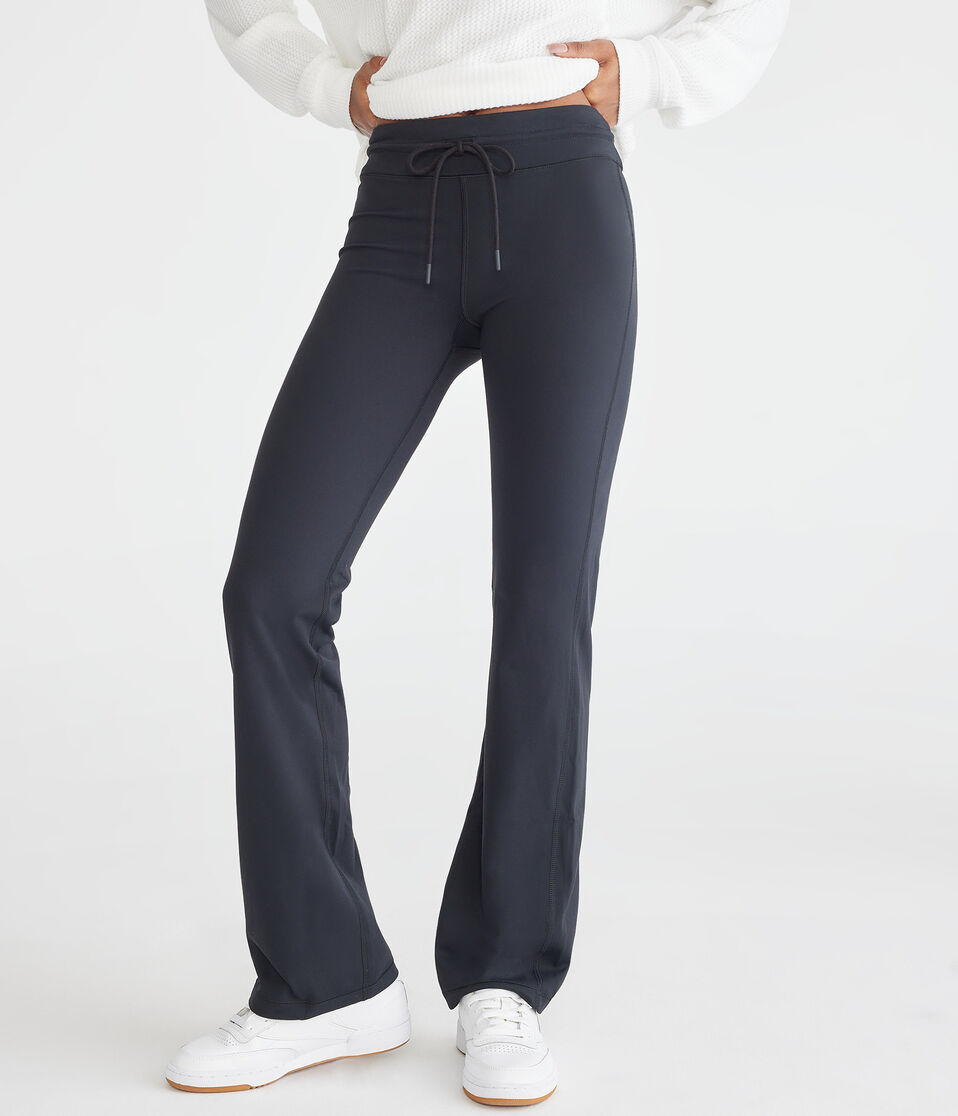 Air Soft Mid-Rise Bootcut Leggings