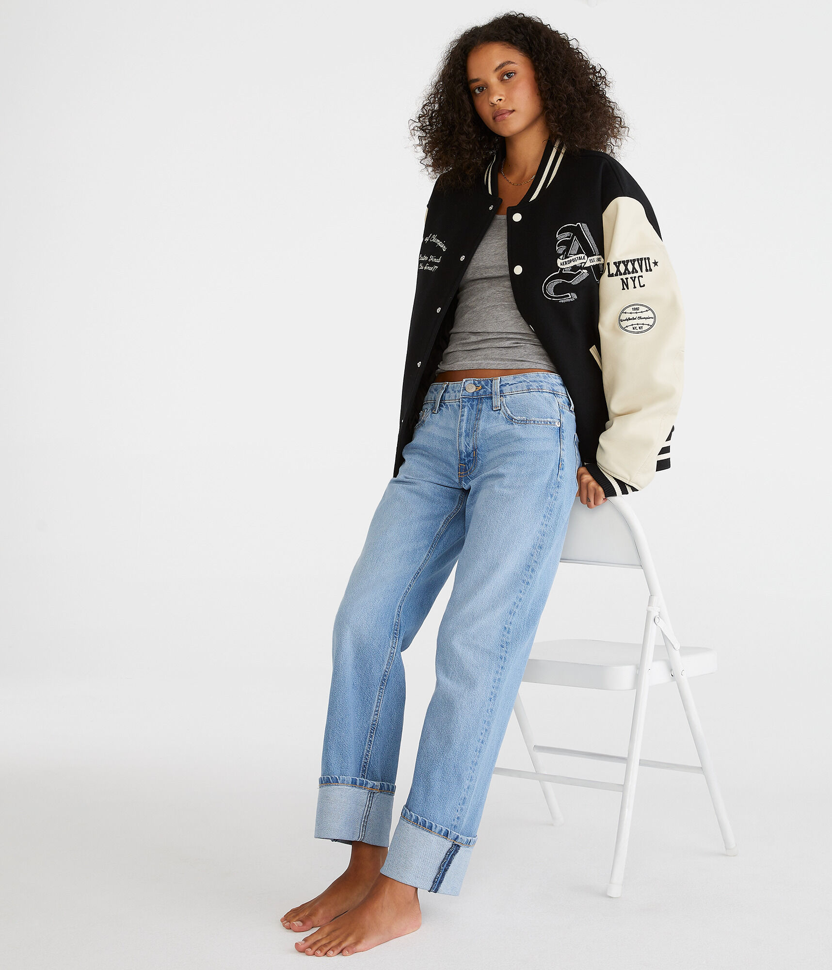 KND Low-Rise Baggy Jean