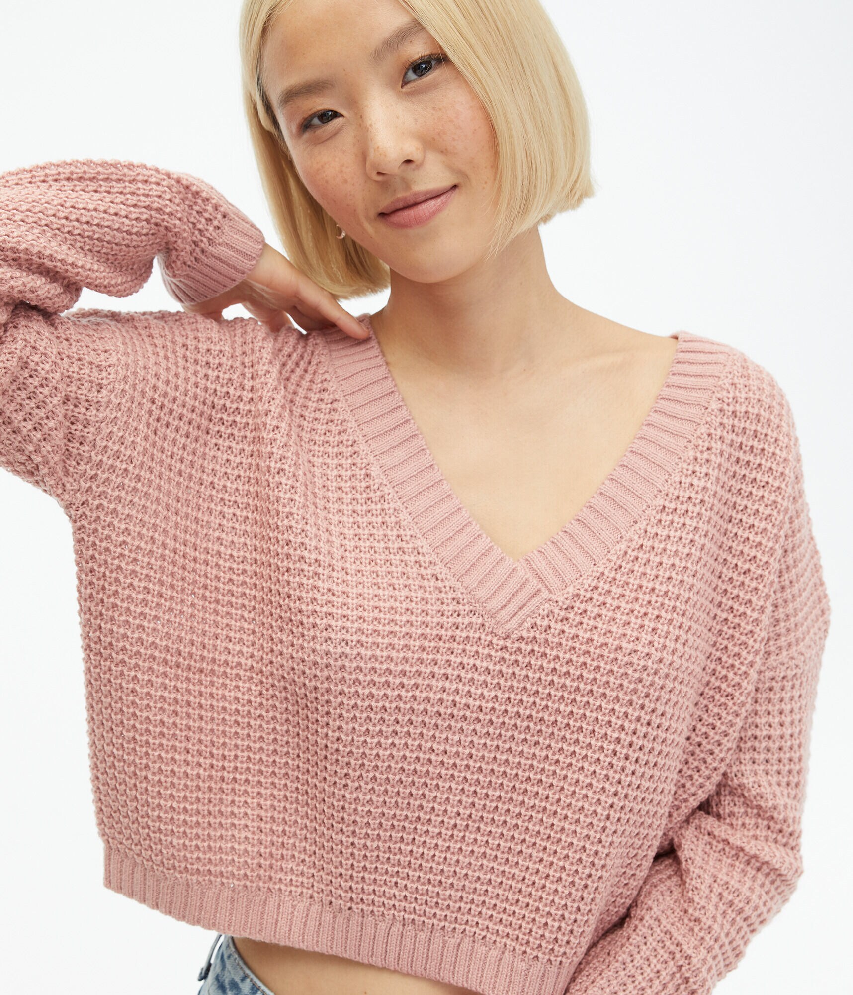 Solid Cropped V-Neck Sweater