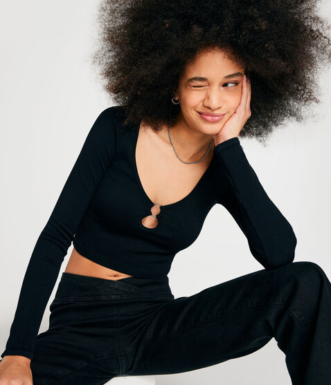 Long Sleeve Seamless Ring Keyhole Crop Top Long Sleeve Seamless Ring Keyhole Crop Top