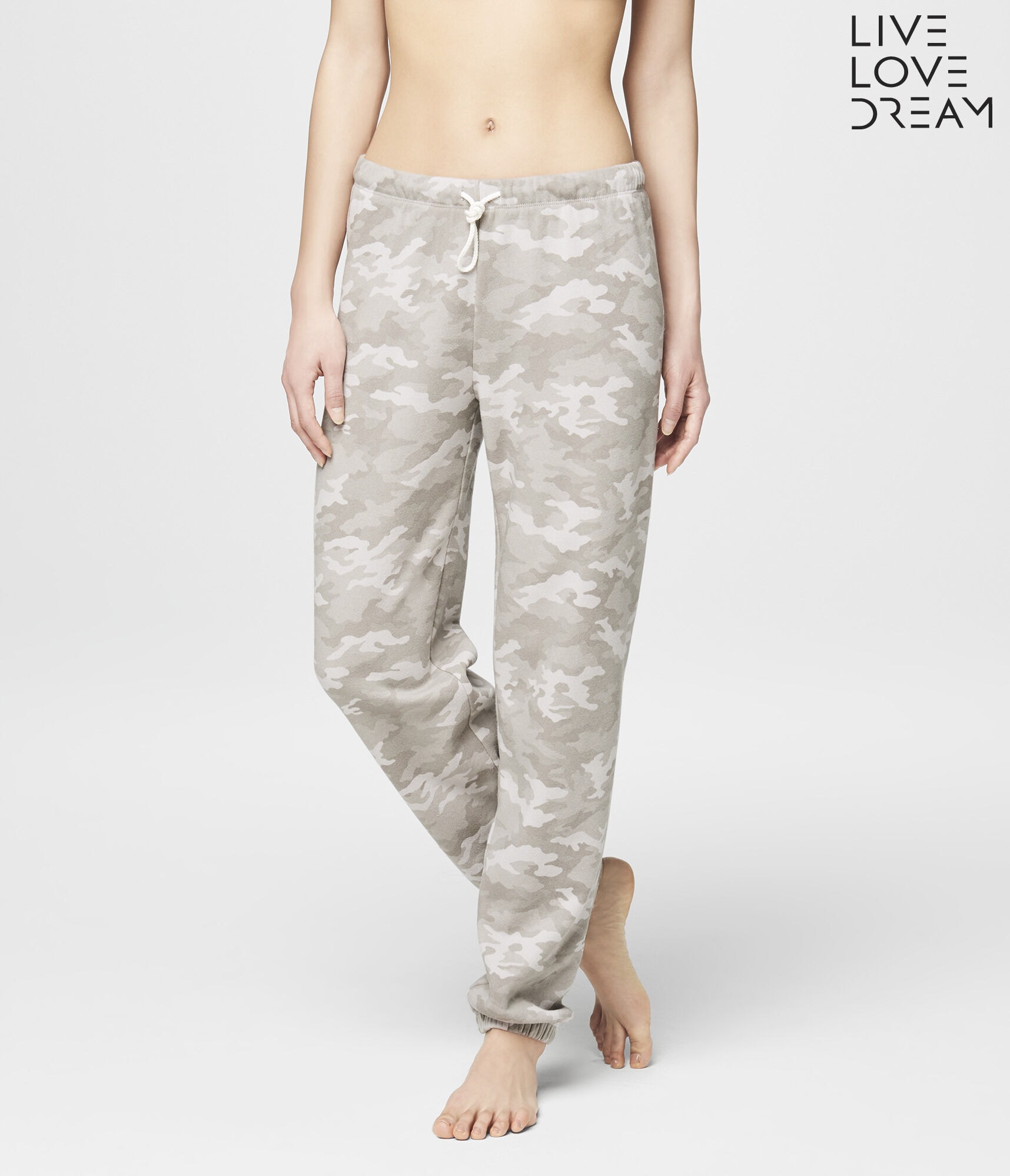 LLD Camo 90'S Girl Cinch Sweatpants