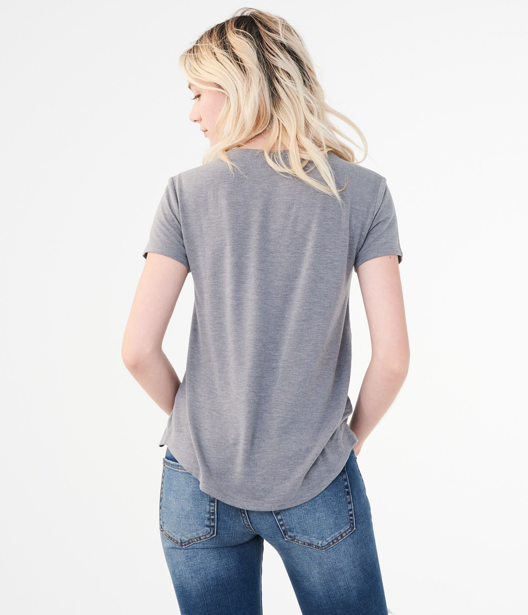 Solid Neckline Cutout Tee***