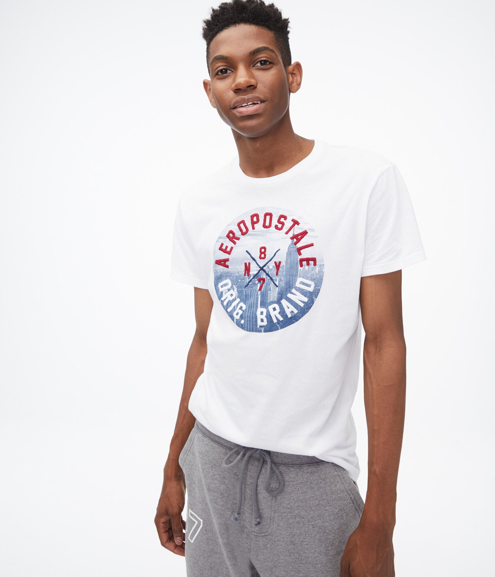 Aeropostale City Circle Appliqué Graphic Tee