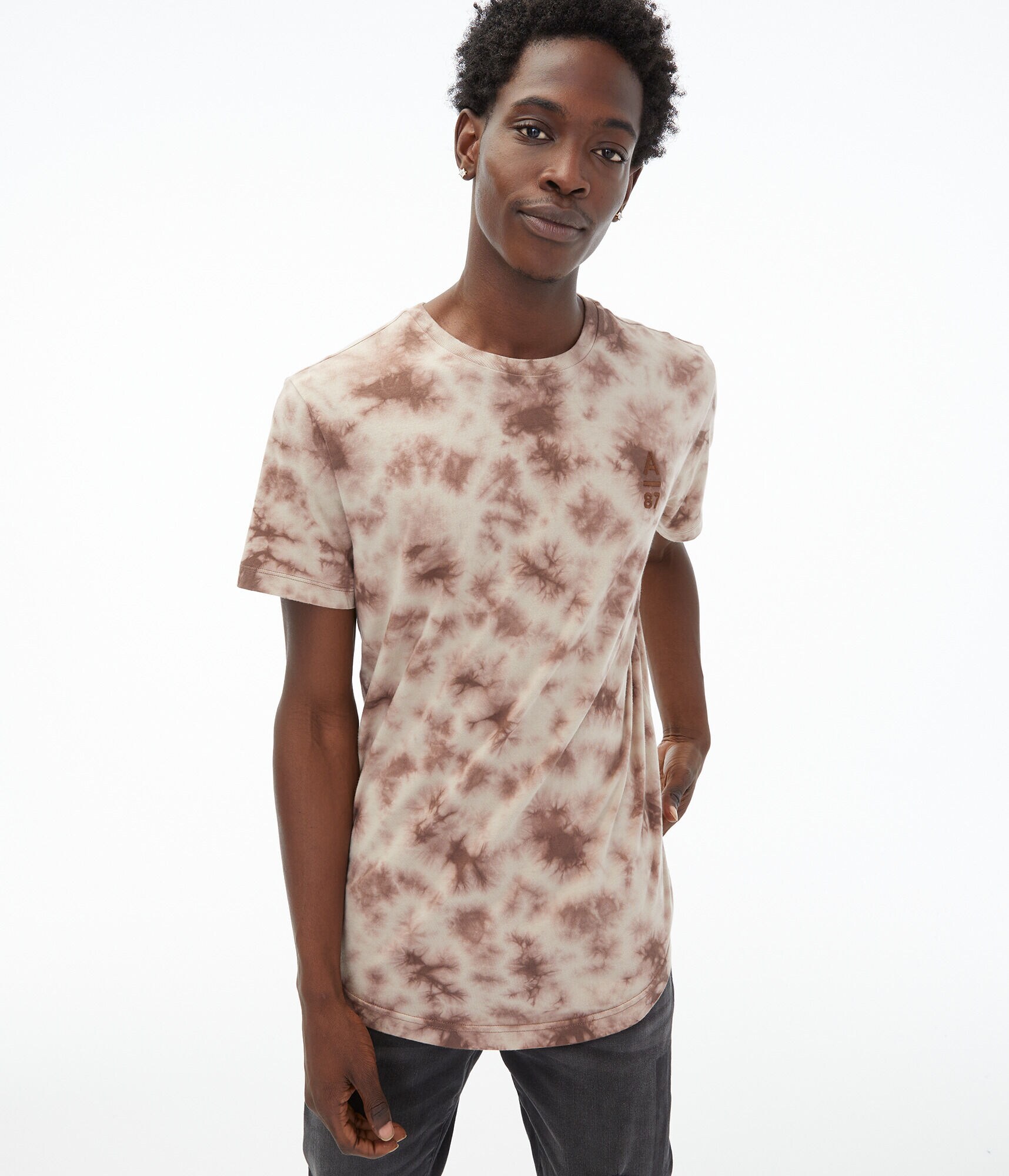 Tie-Dye Curved Hem Crew Tee